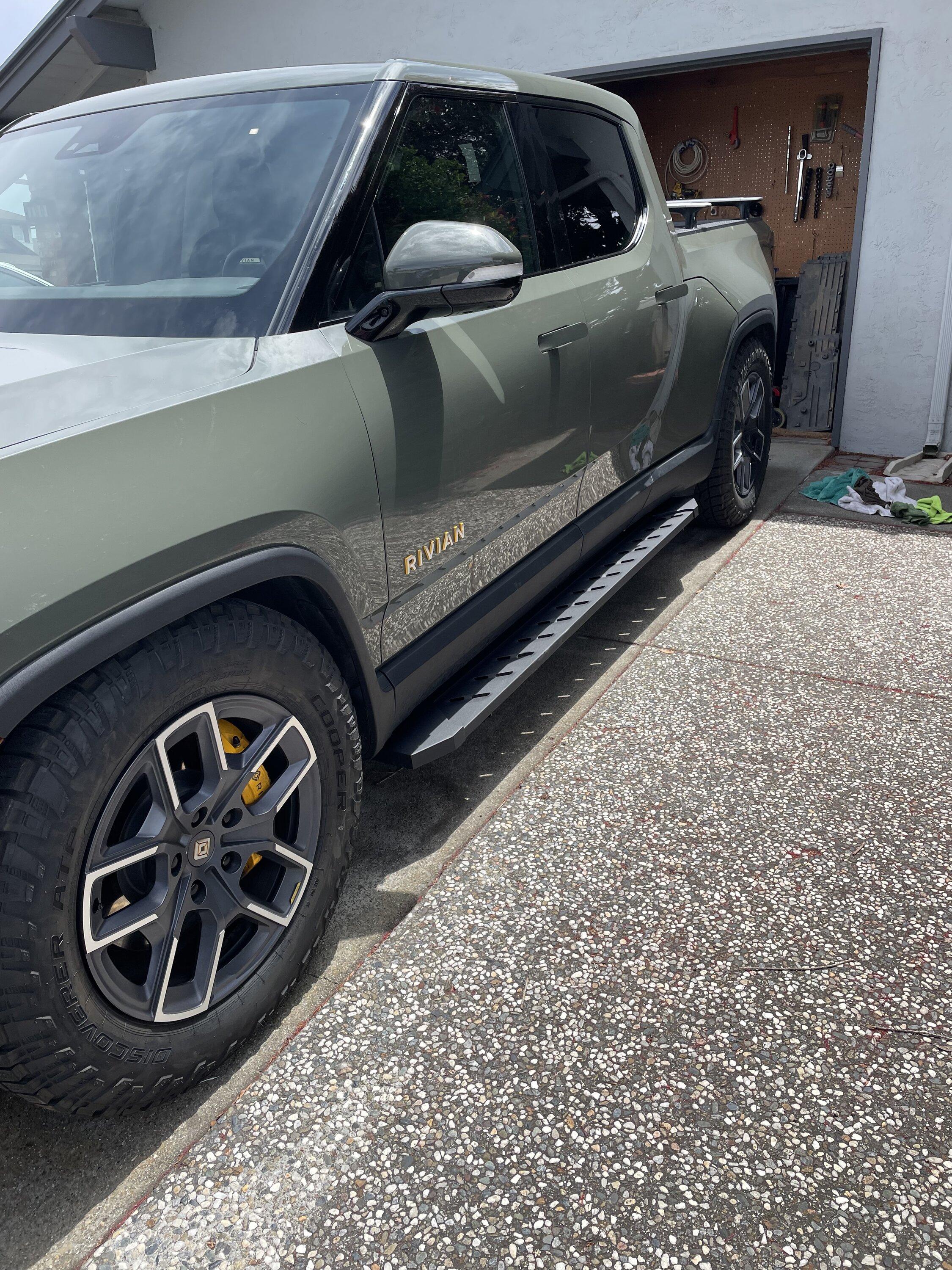 Rivian R1T R1S Installation of body panels after installing EVBase Running Boards IMG_9774