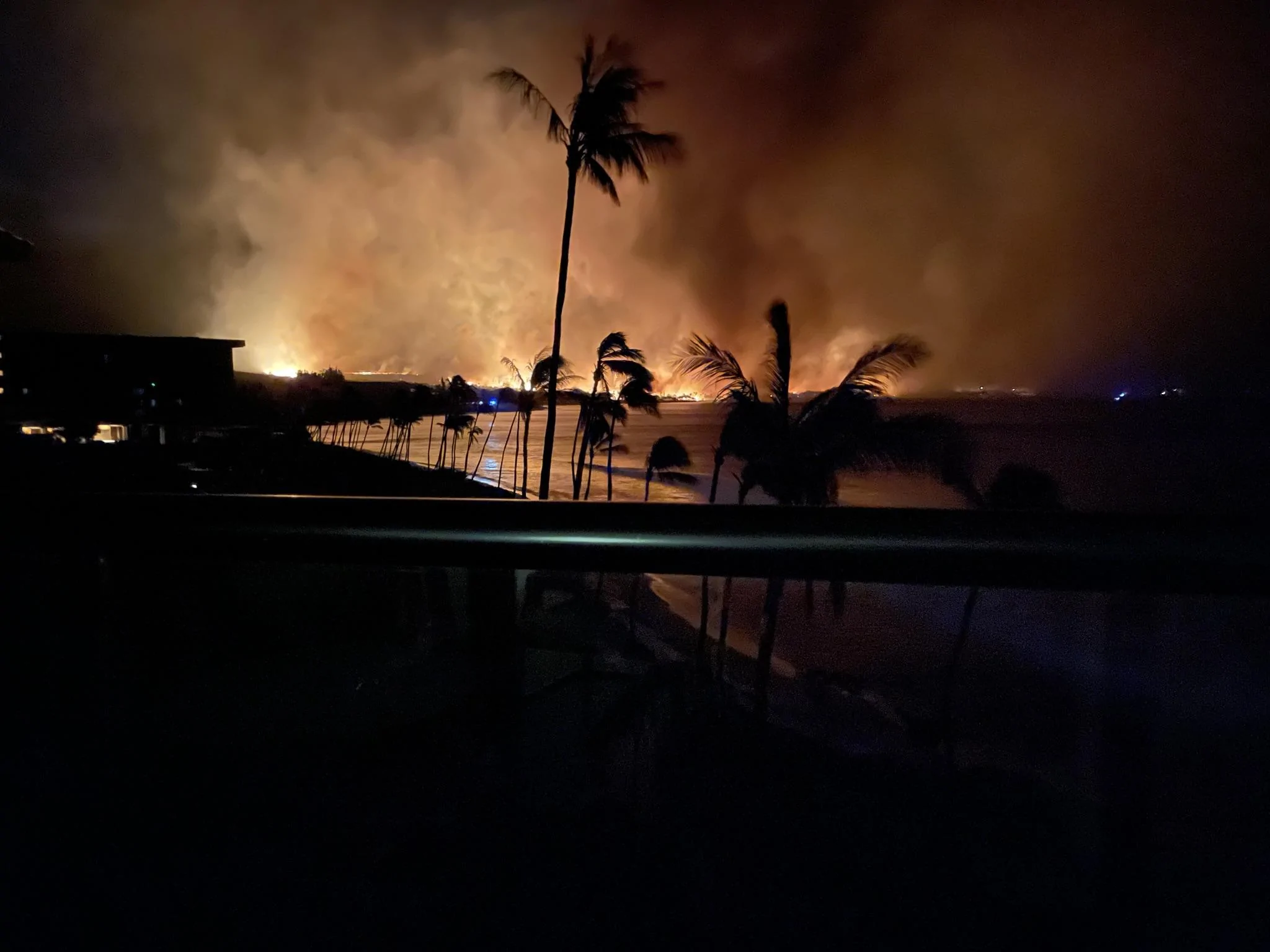Rivian R1T R1S Maui Wildfire Aid 1691736032024