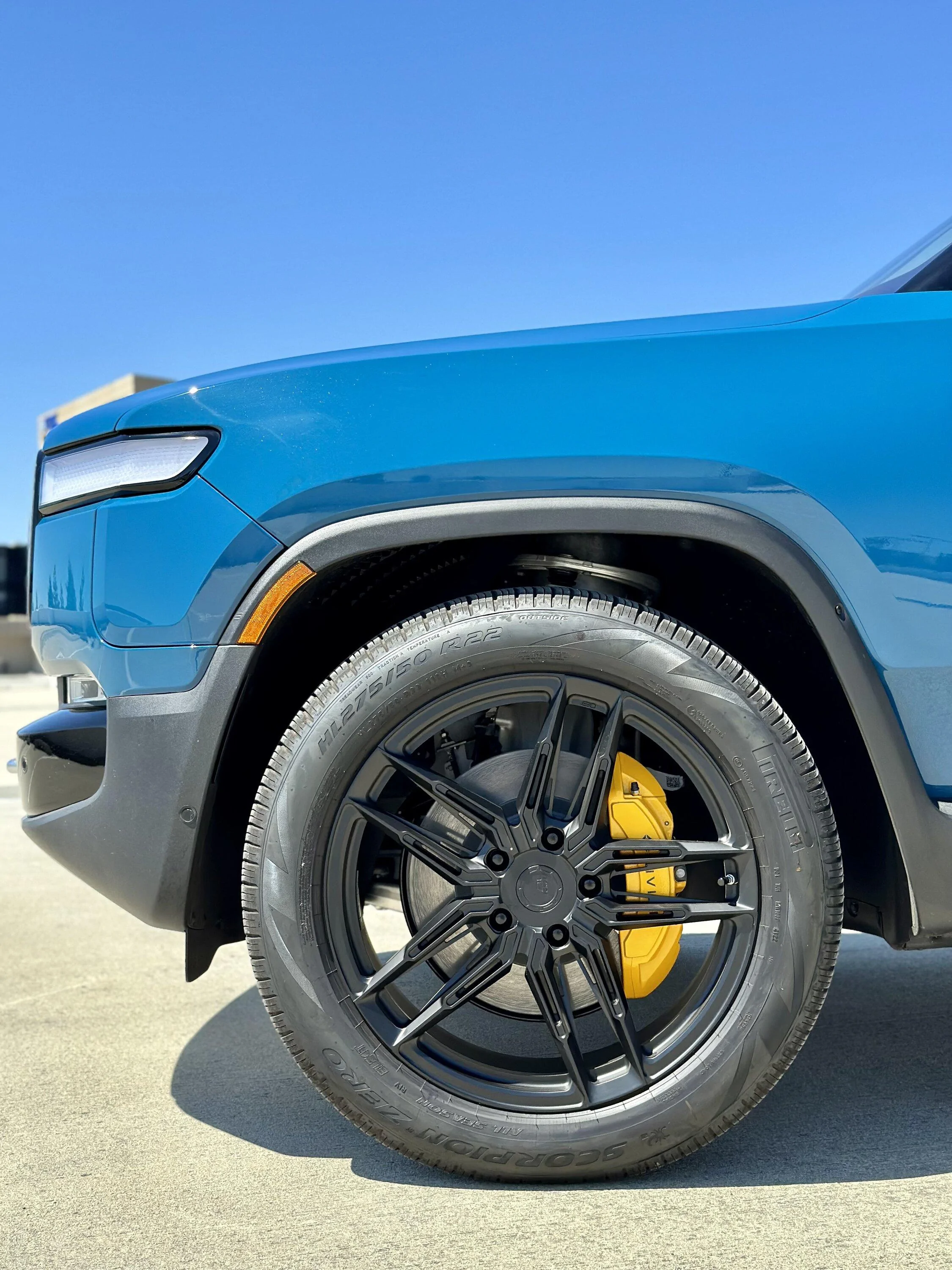 Rivian R1T R1S My 22" BC Forged wheels installed IMG_3425