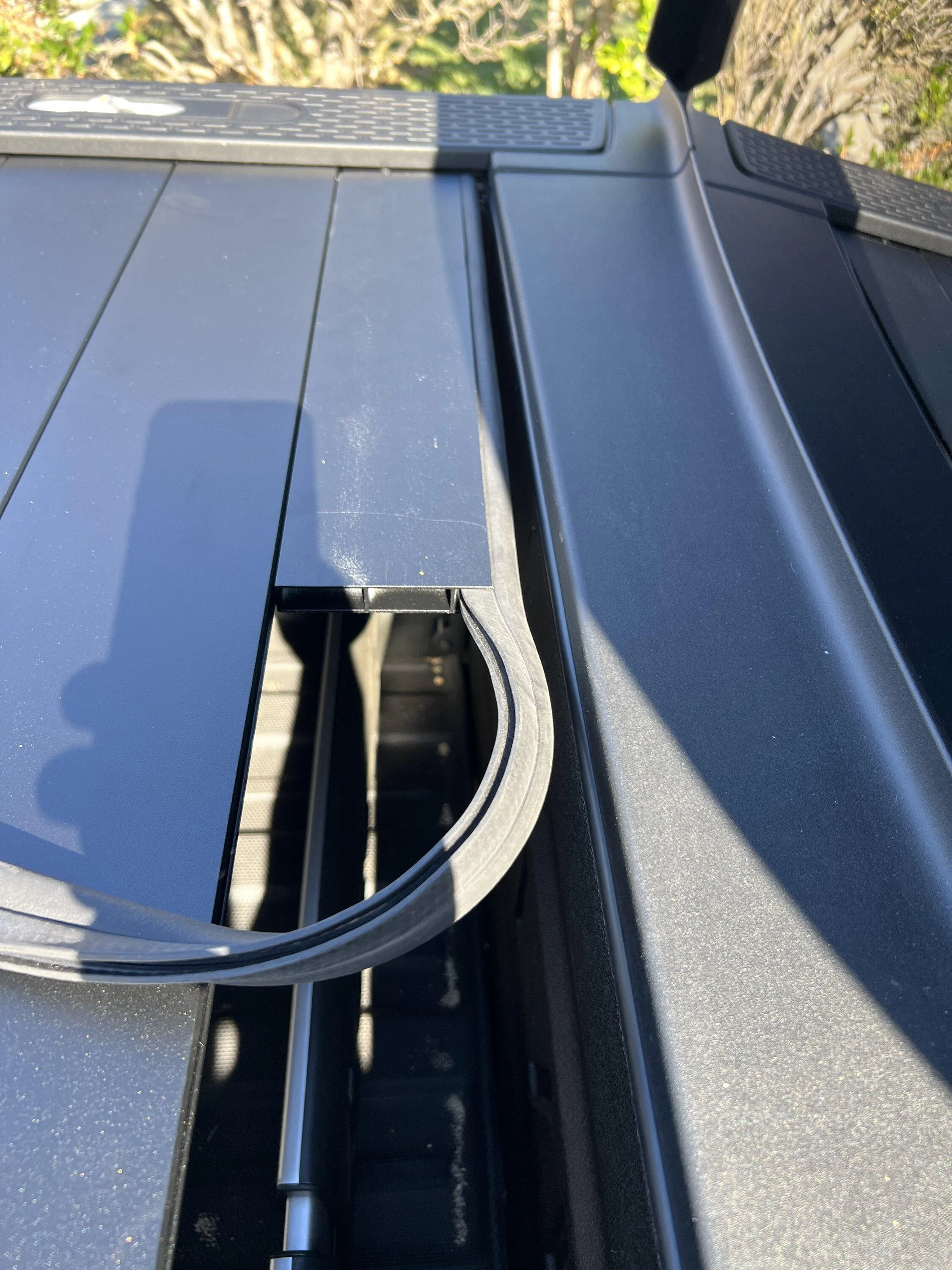 Rivian R1T R1S DIY temporary tonneau / bed cover? IMG_0288