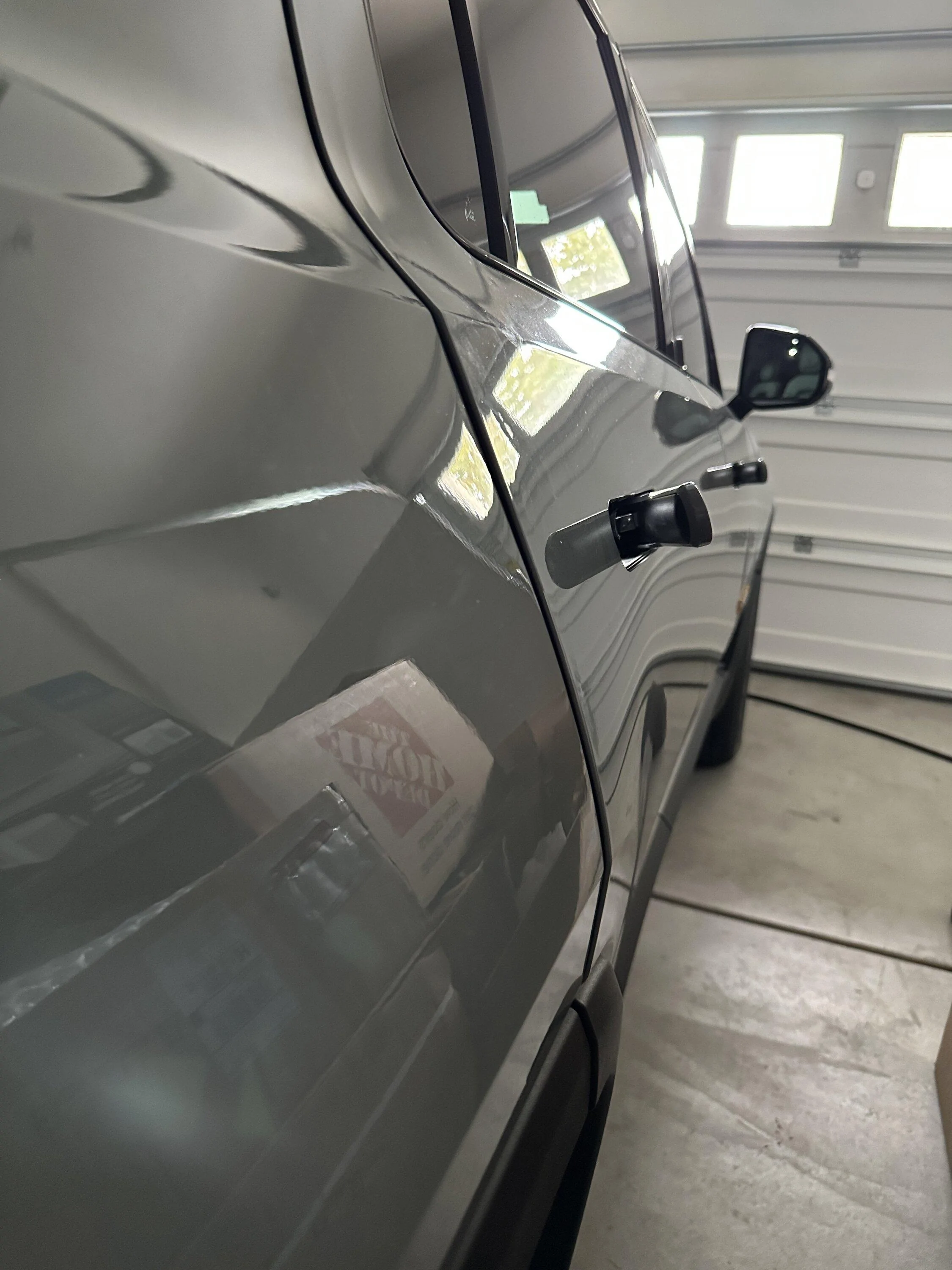 Rivian R1T R1S Took delivery at Costa Mesa SC [R1S 149##] IMG_7032