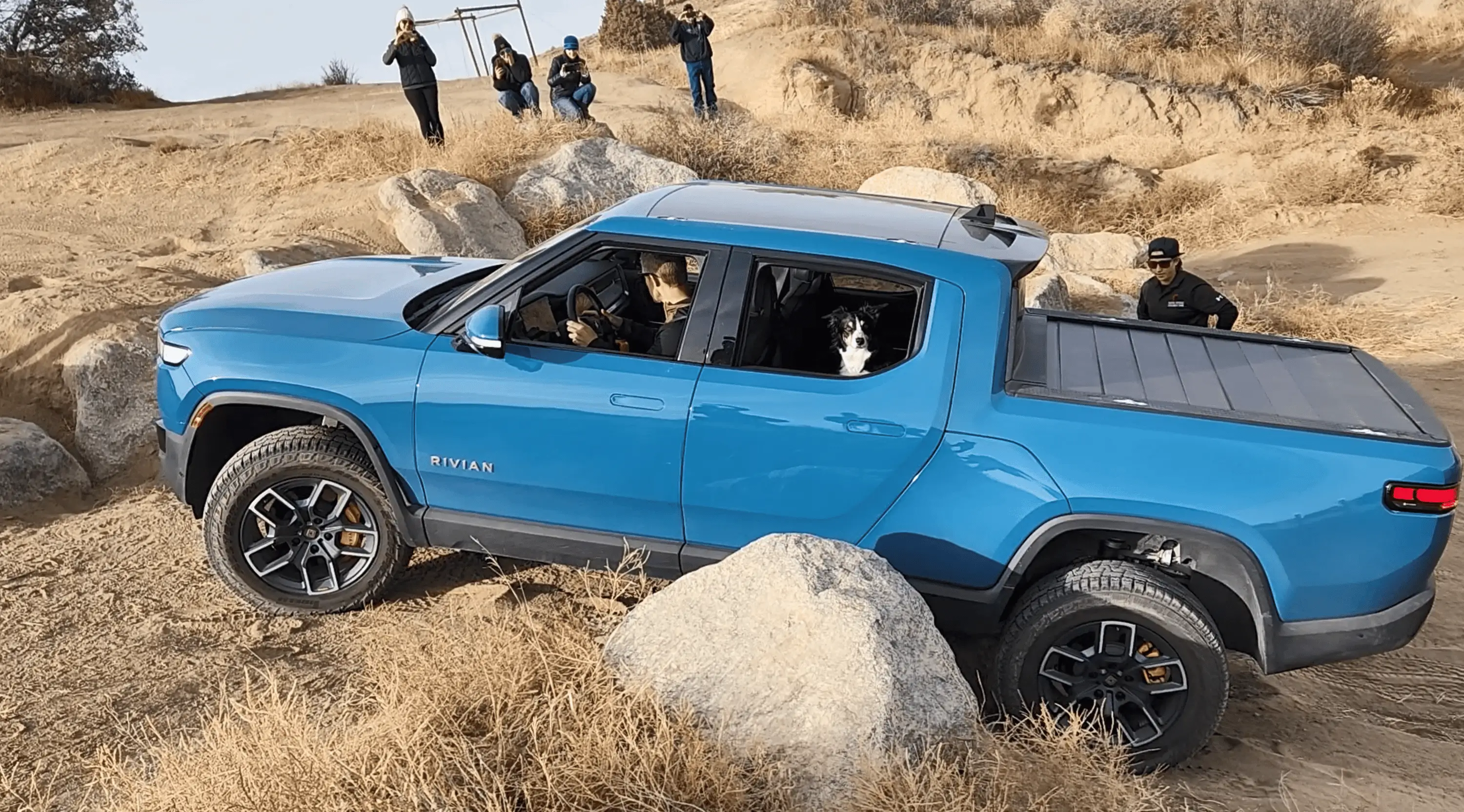 Rivian R1T R1S Dogs and Rivians ? Screenshot 2023-08-14 104712