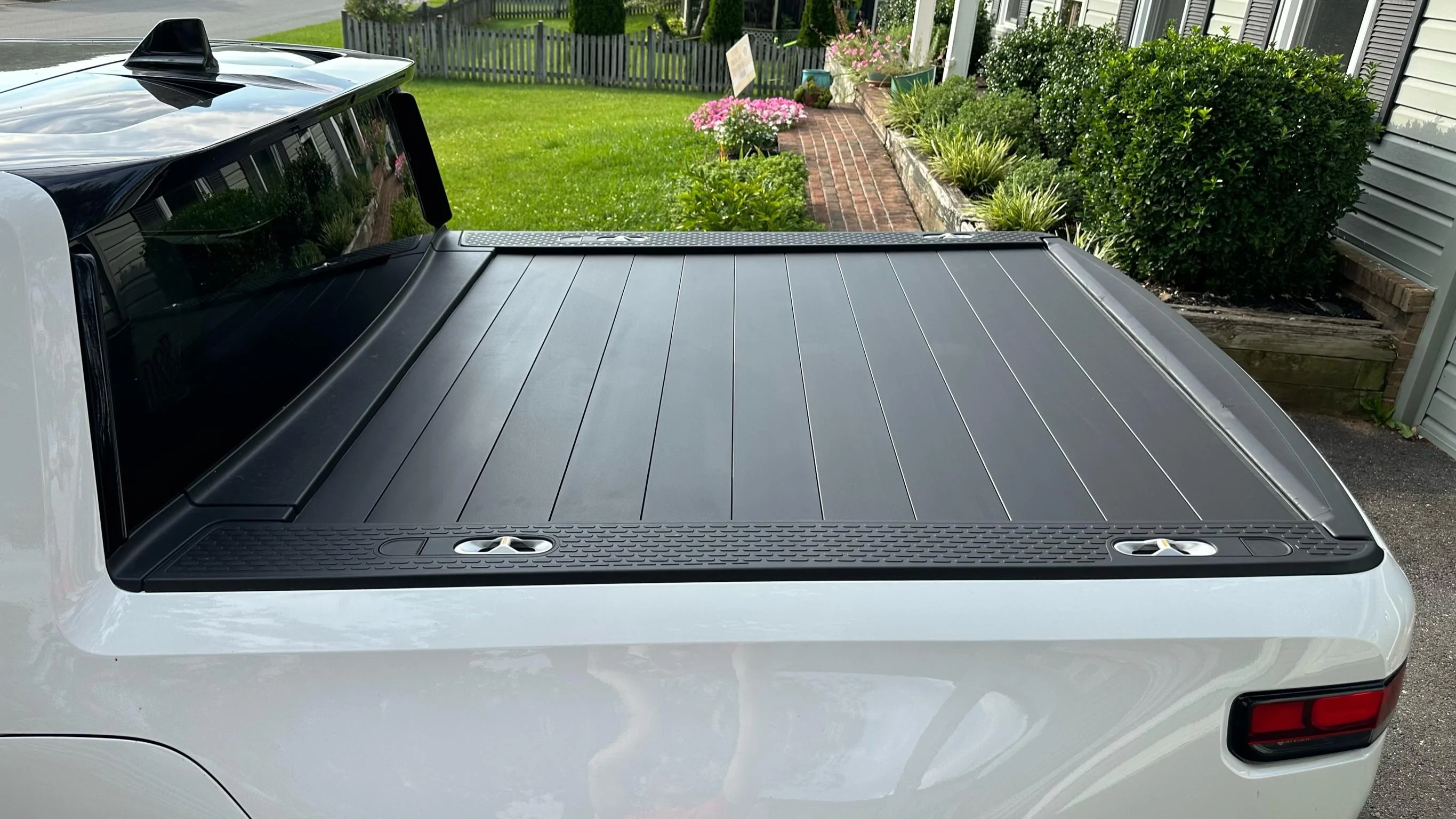 Rivian R1T R1S DIY temporary tonneau / bed cover? BF2A1477-A39F-4593-86B1-55F0D919FF05