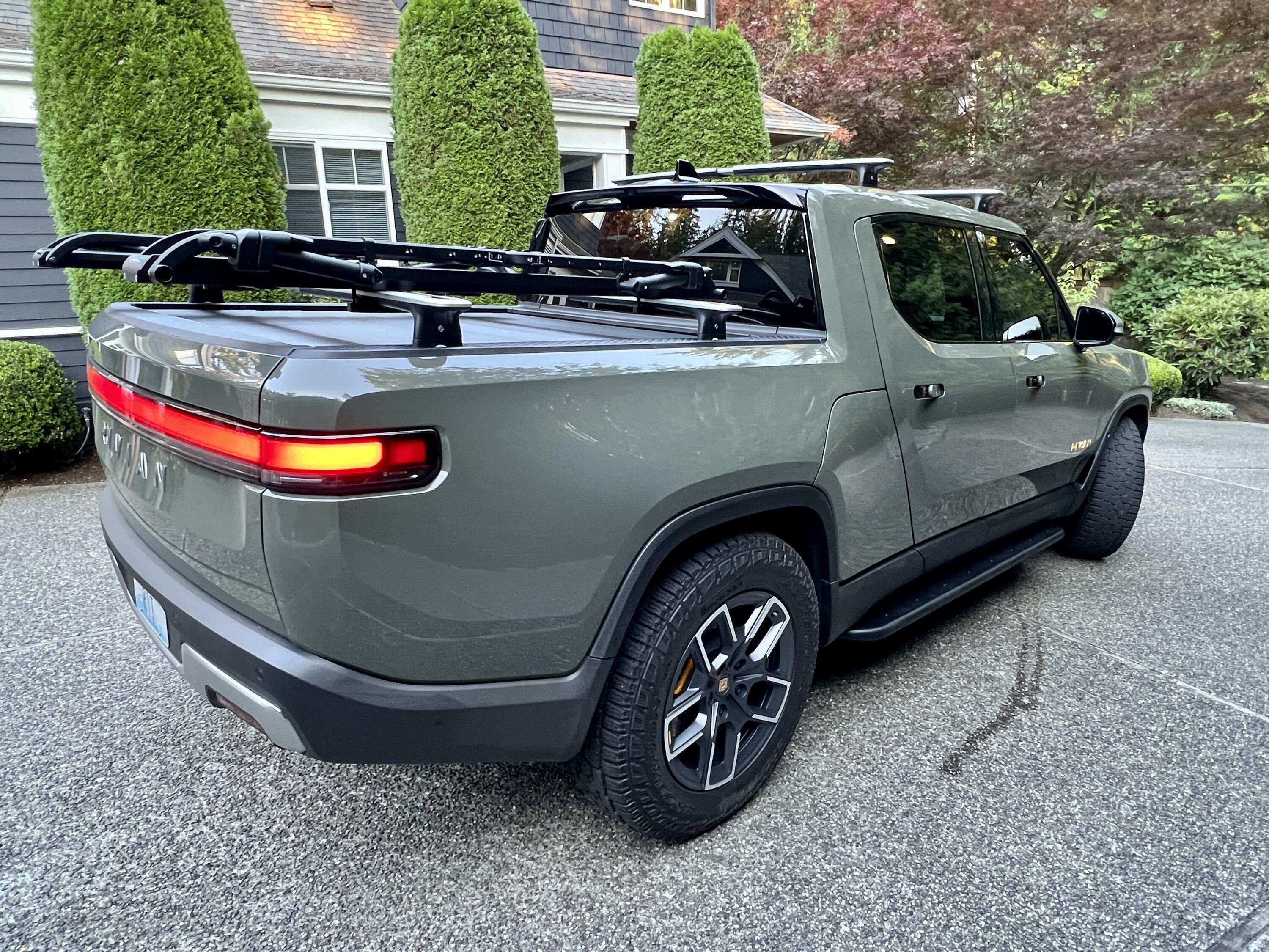 Rivian R1T R1S Introducing RMaxx Running Boards & Rock Sliders for Rivian R1T / R1S from Team 1EV IMG_9140