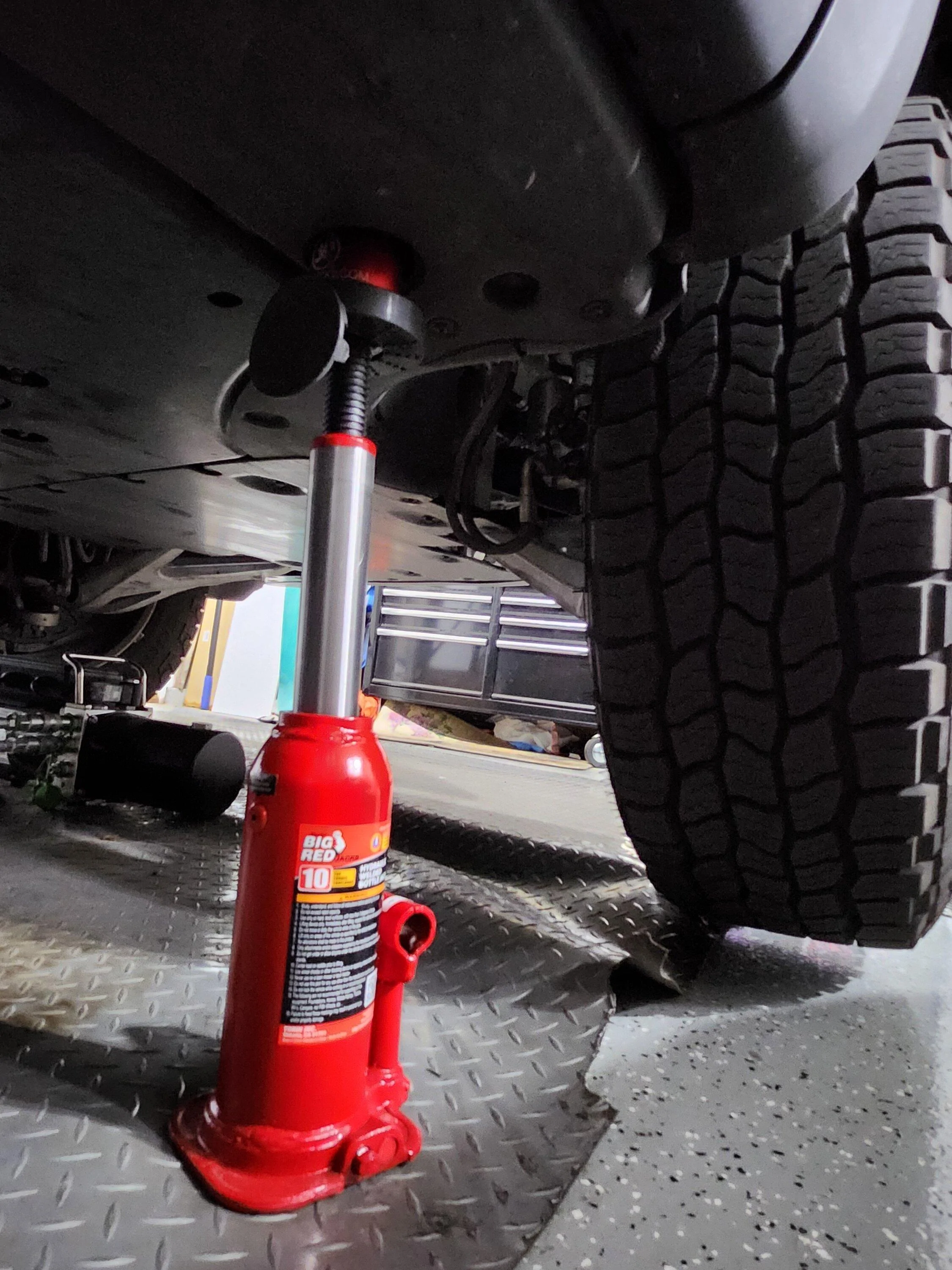 Rivian R1T R1S Rivian Magnetic Jack Pucks Kits *Original* Always In-Stock 20230407_155503