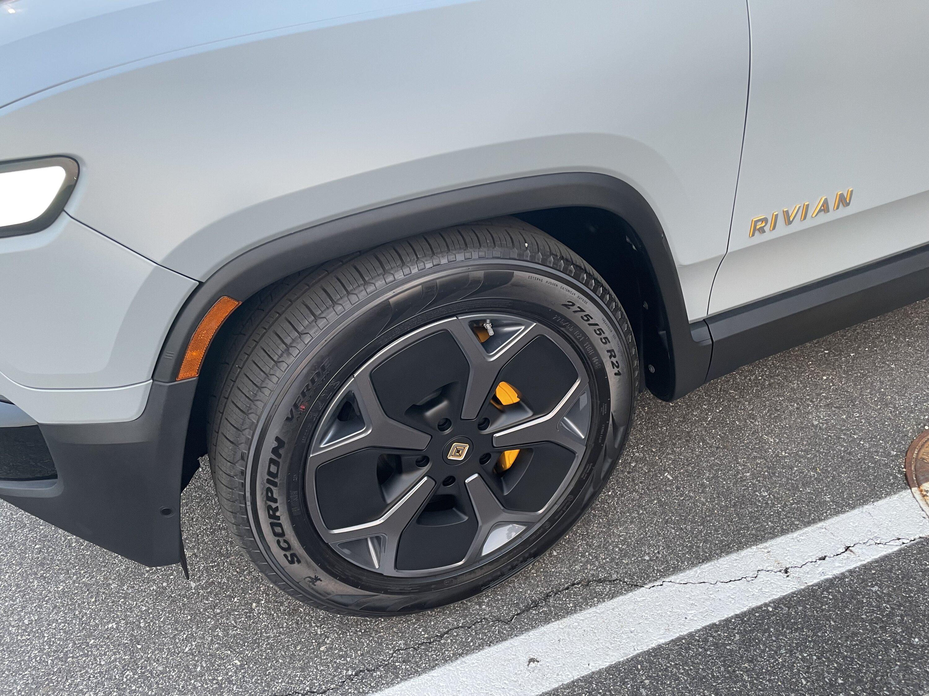 Rivian R1T R1S PPF shops Long Island? IMG_1571