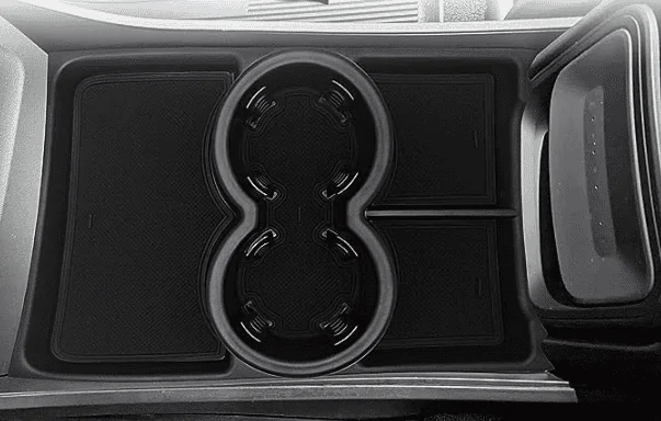 Rivian R1T R1S Cup Holders - There I Fixed It? 1692463546844