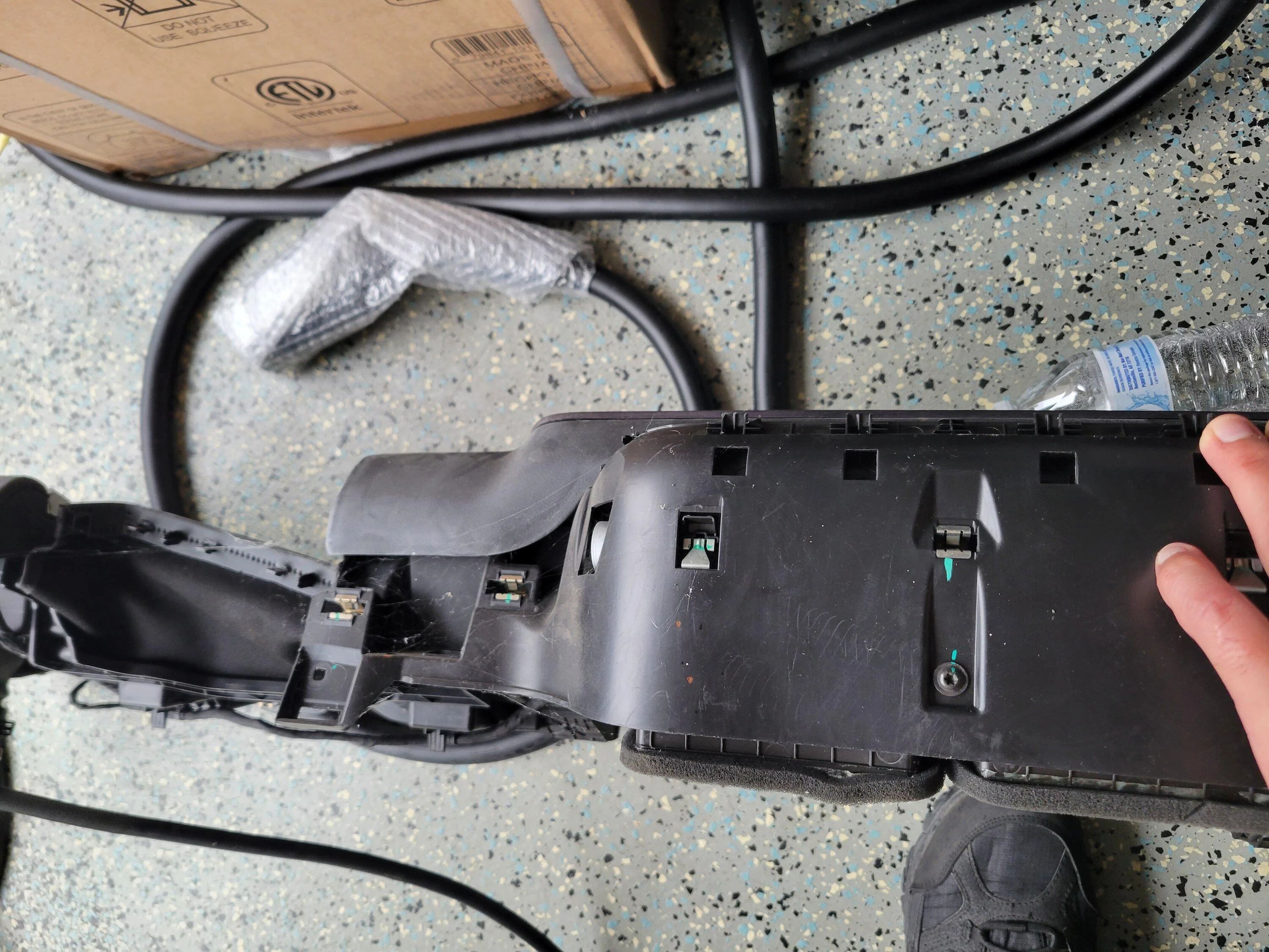 Rivian R1T R1S R1T dash photos. 20230820_104722