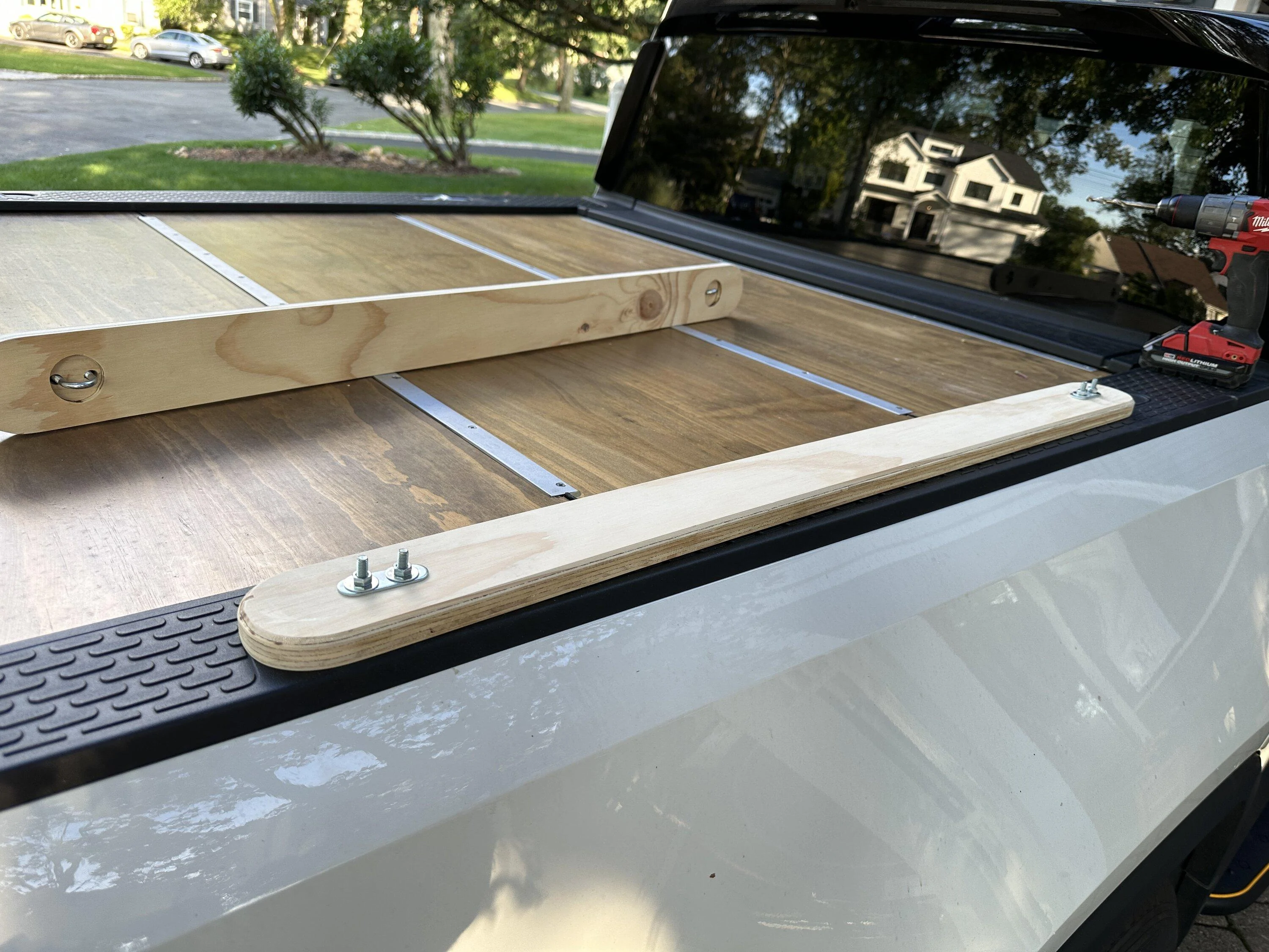 Rivian R1T R1S DIY Ladder Rack using wood IMG_5452