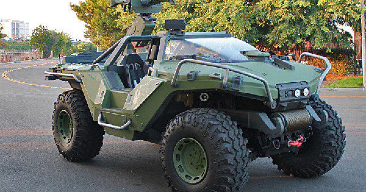 Rivian R1T R1S 2022 Rivian R1T Baja 4x4 IMG_8186