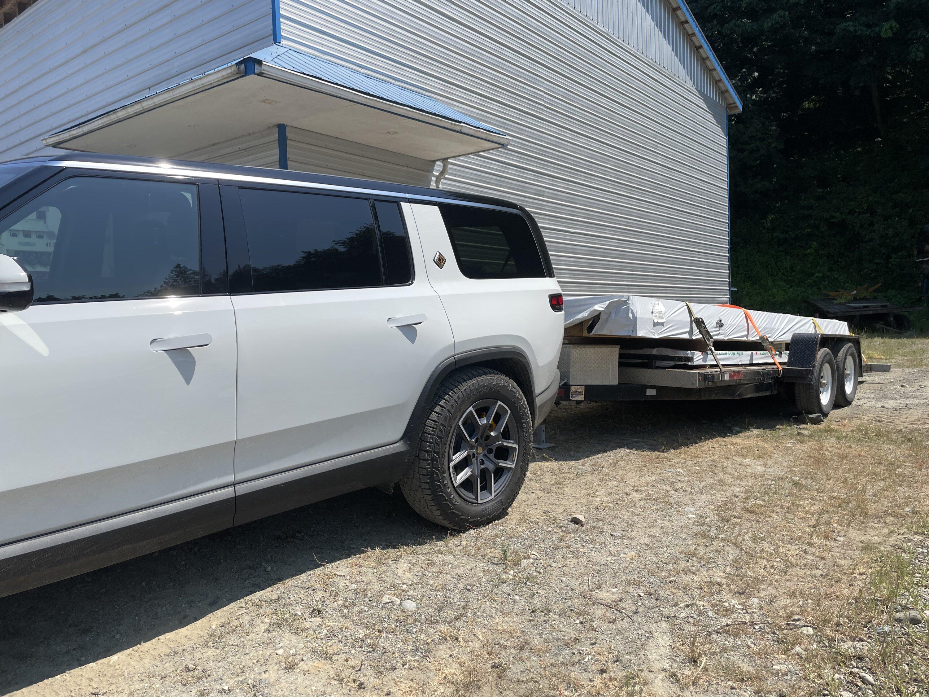 Rivian R1T R1S What do you use your R1T hitch for? (Picture Edition) IMG_3116