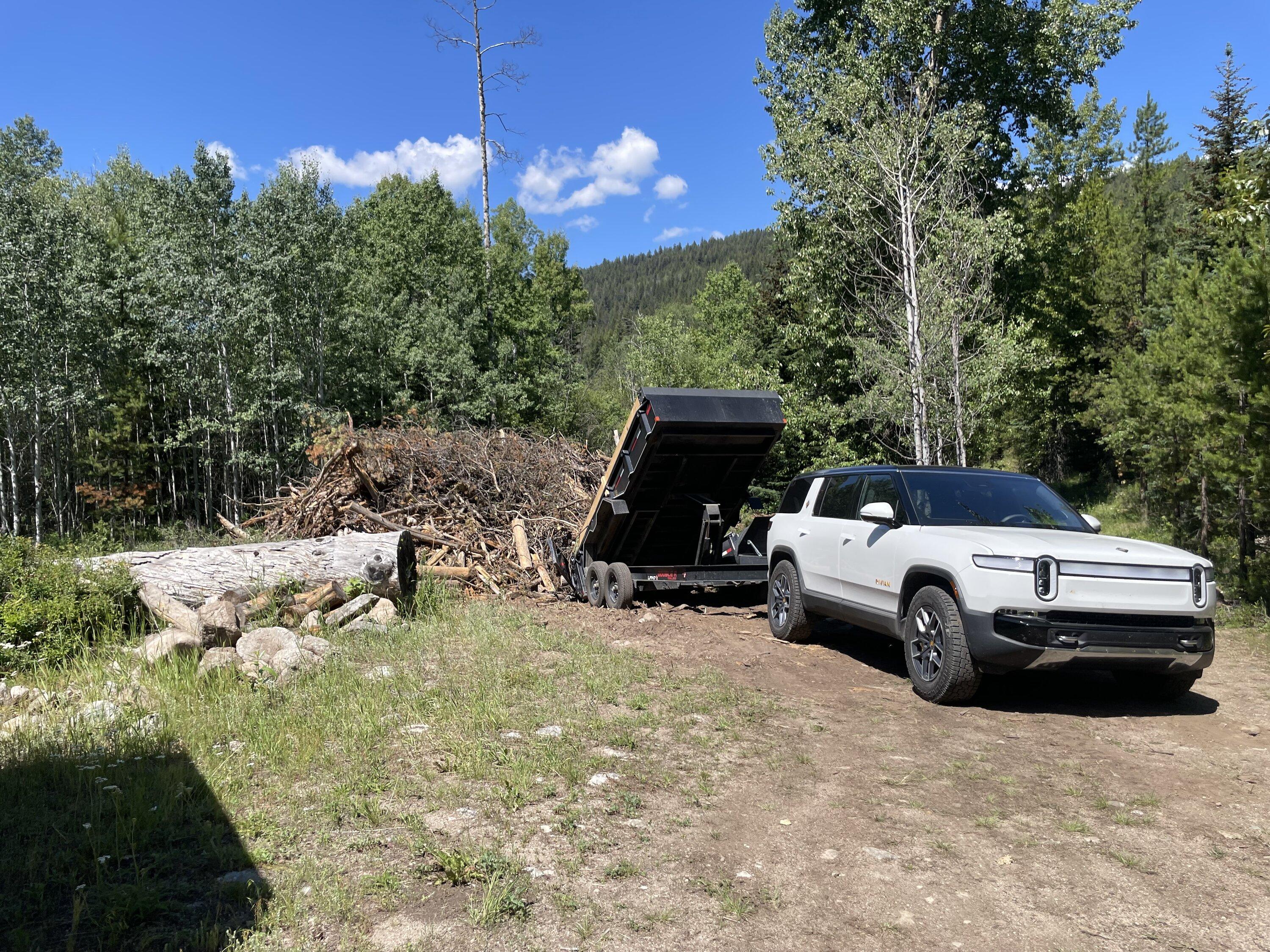 Rivian R1T R1S What do you use your R1T hitch for? (Picture Edition) IMG_3093