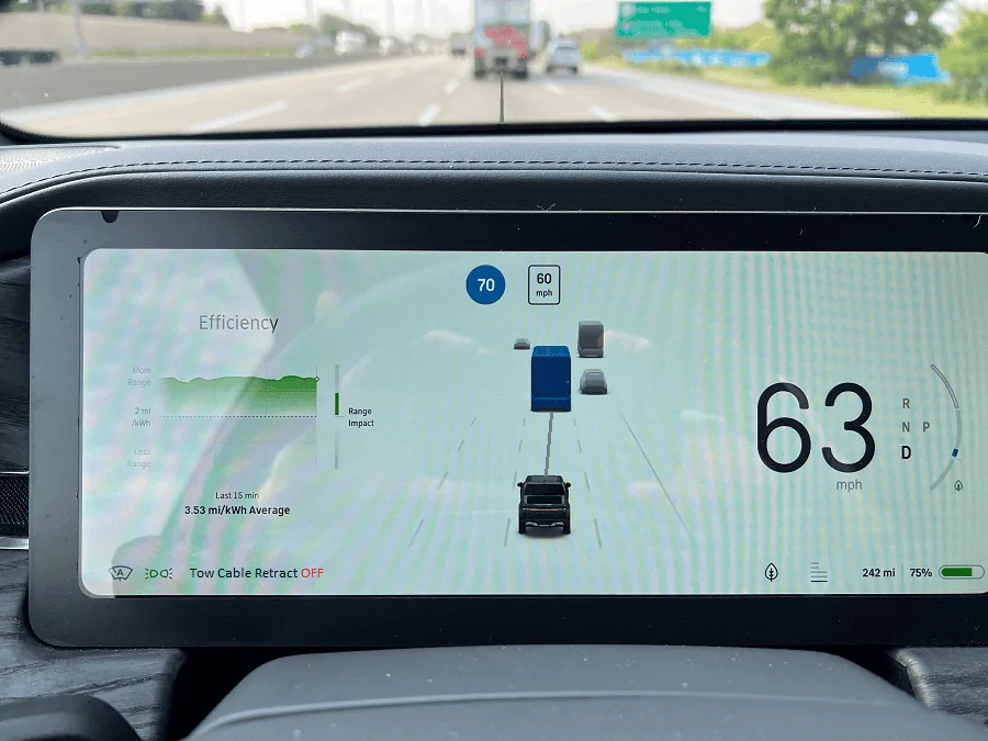 Rivian R1T R1S 3.5 mi/KwH - Never thought I would ever see this 1692807705213