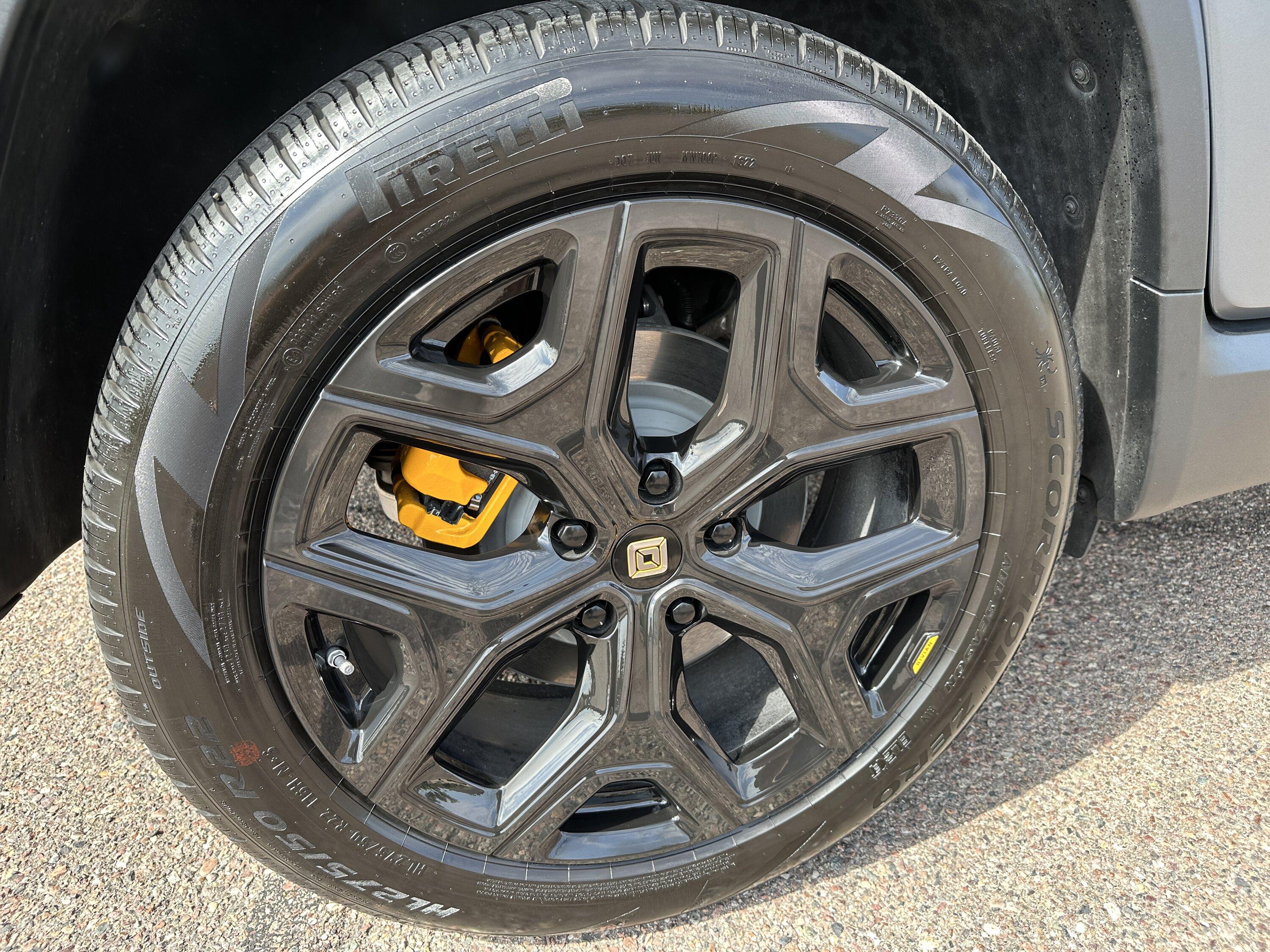 Rivian R1T R1S 2022 R1T Adventure for sale IMG_0689.JPG