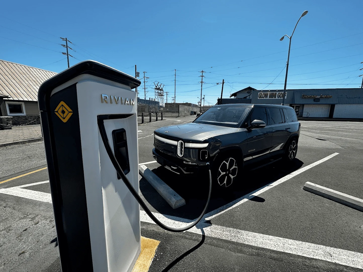 Rivian R1T R1S 【BestEvMod】Let’s Do a Giveaway Raffle! End on 8/29 1692975305175