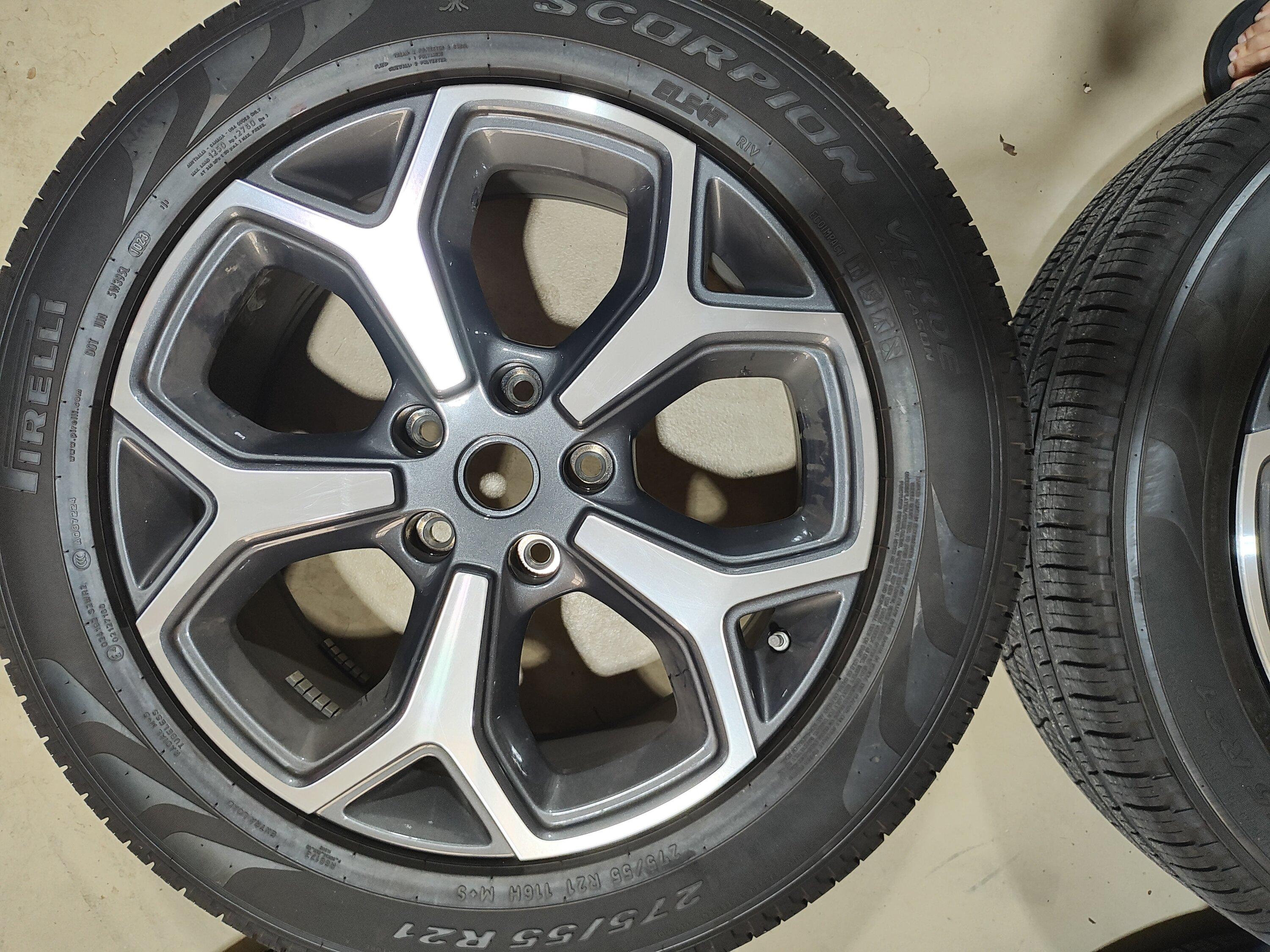 Rivian R1T R1S 21" Road Wheel and Tire Set IMG_20230825_172534390_HDR