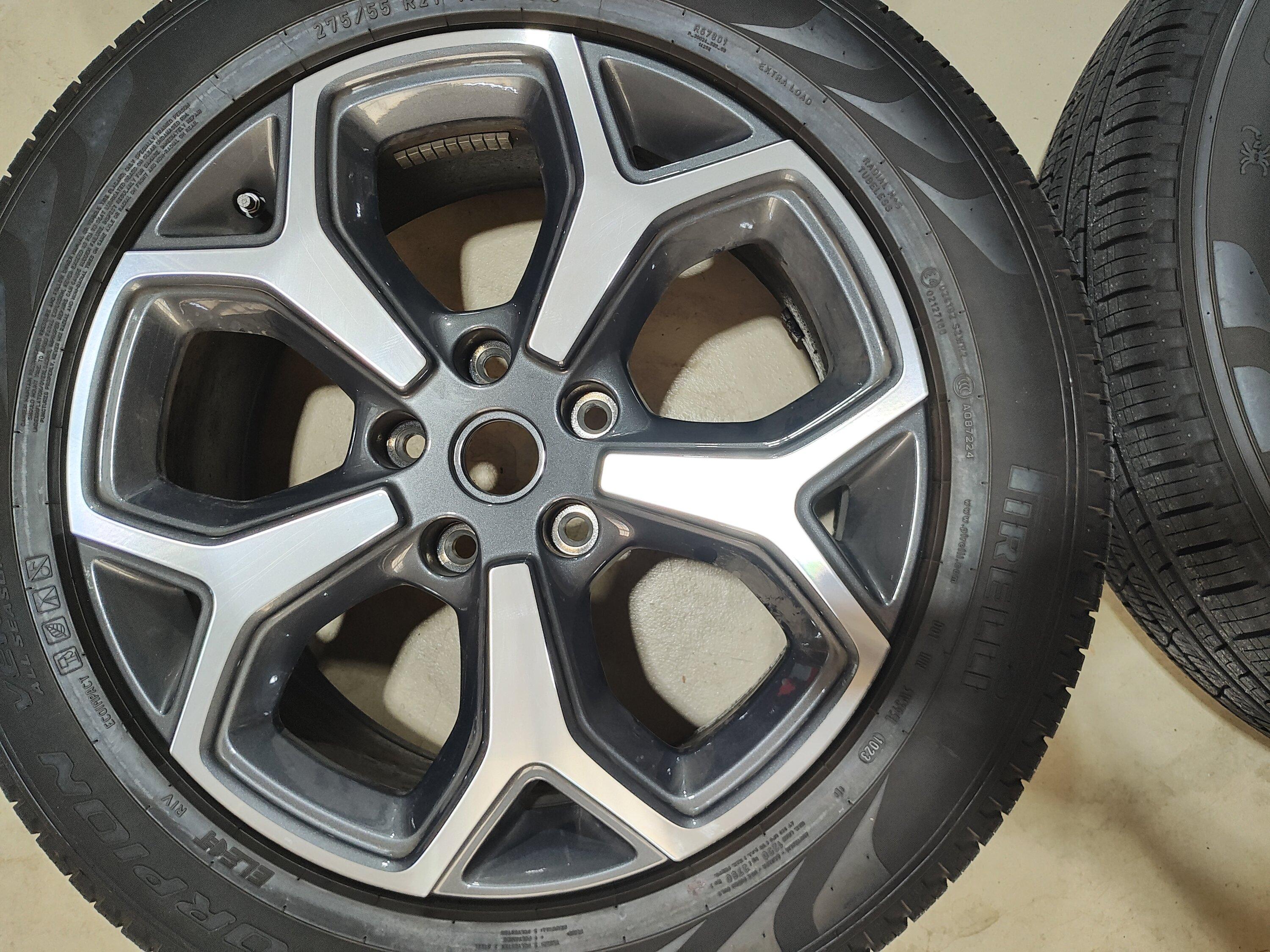 Rivian R1T R1S 21" Road Wheel and Tire Set IMG_20230825_172540547_HDR