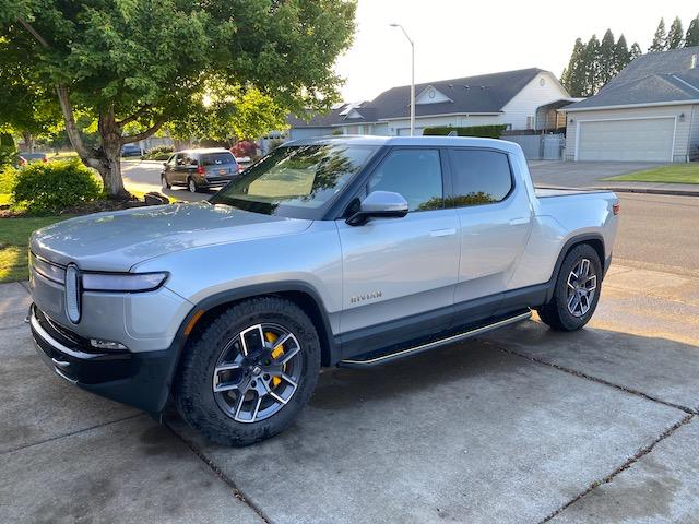 Rivian R1T R1S Bay Area slider installers? IMG_4450