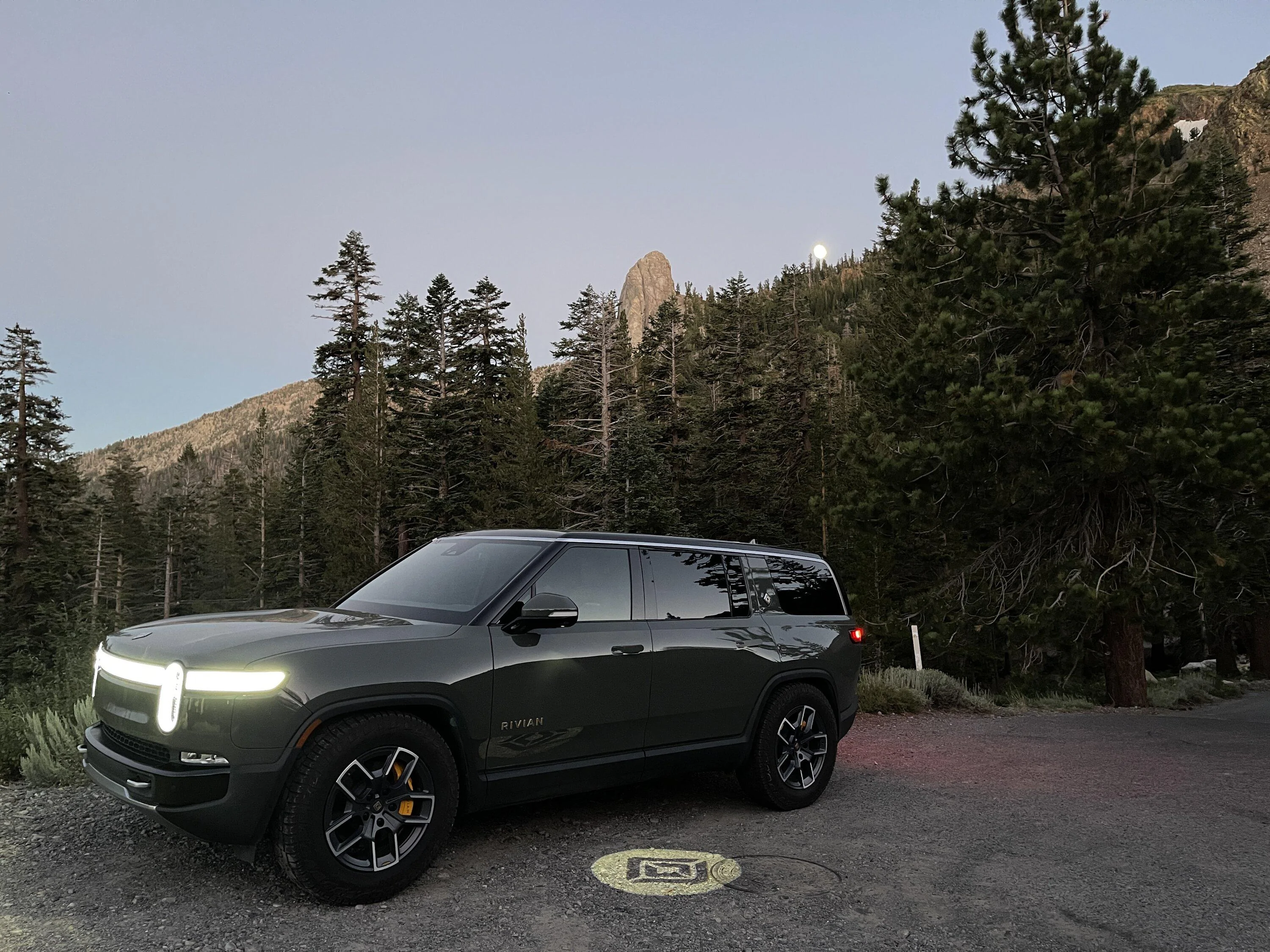 Rivian R1T R1S Rivian off roading photos -- post yours! IMG_5435