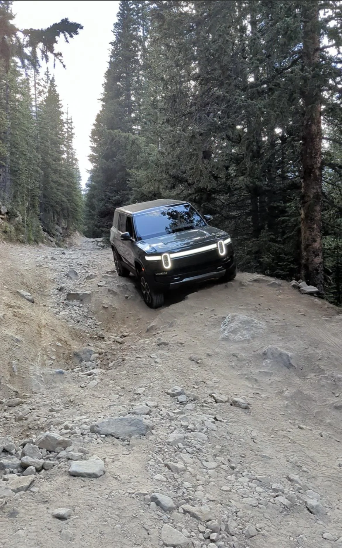 Rivian R1T R1S Rivian off roading photos -- post yours! IMG_1146