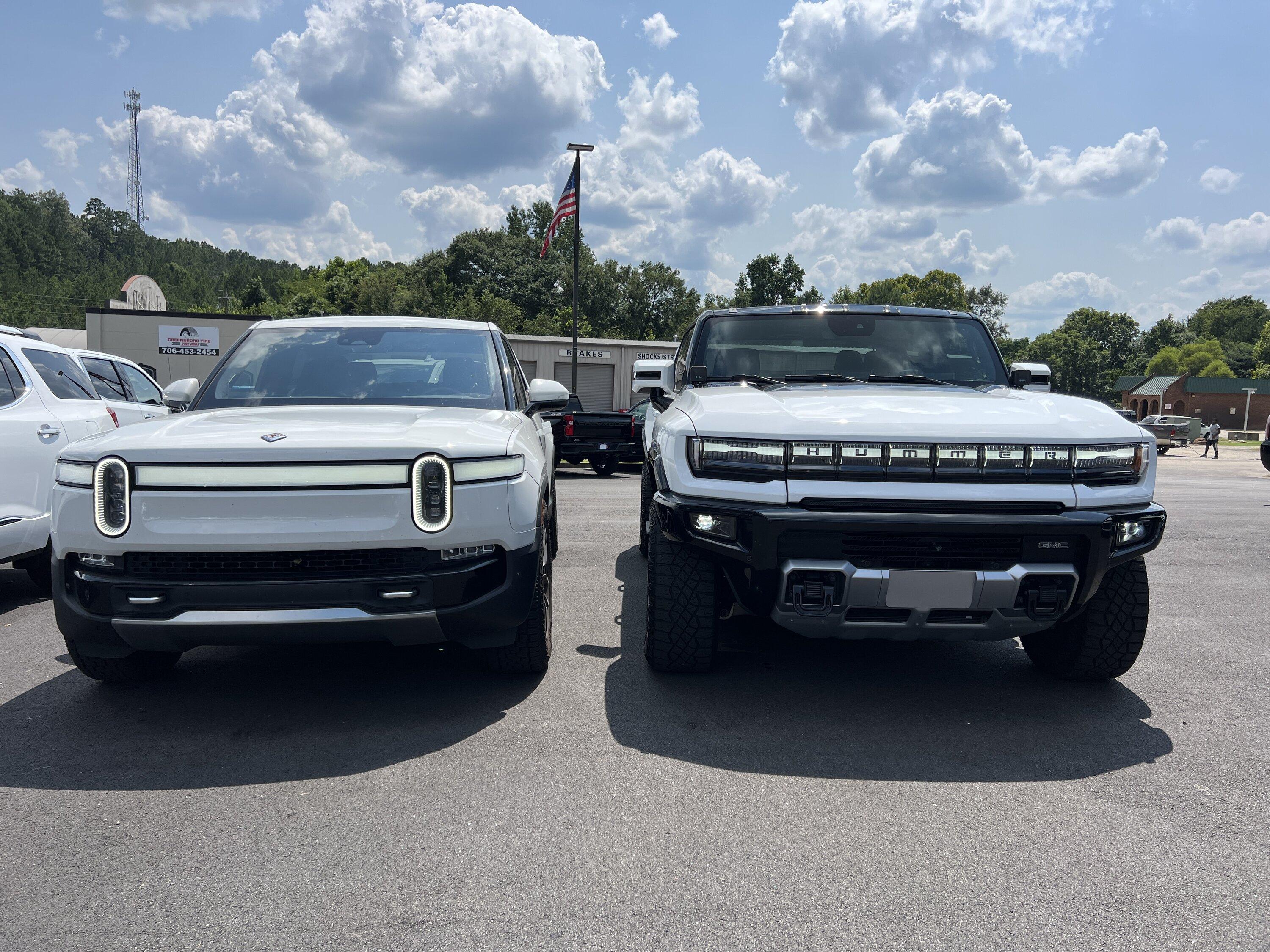 Rivian R1T R1S R1S vs Hummer EV SUV size comparison side-by-side IMG_0447