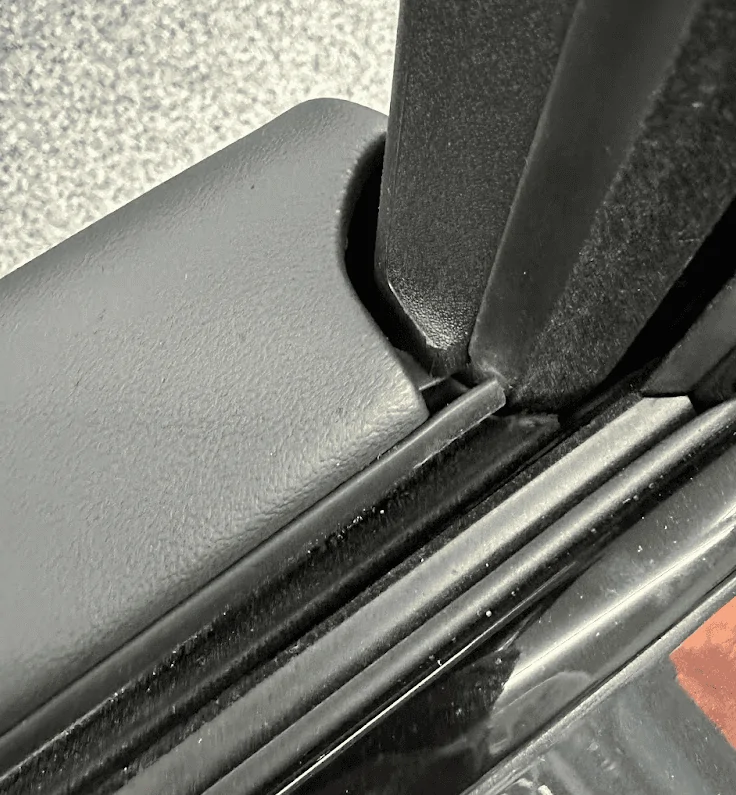 Rivian R1T R1S Wind noise - Window Gaskets misaligned? 1693266454730