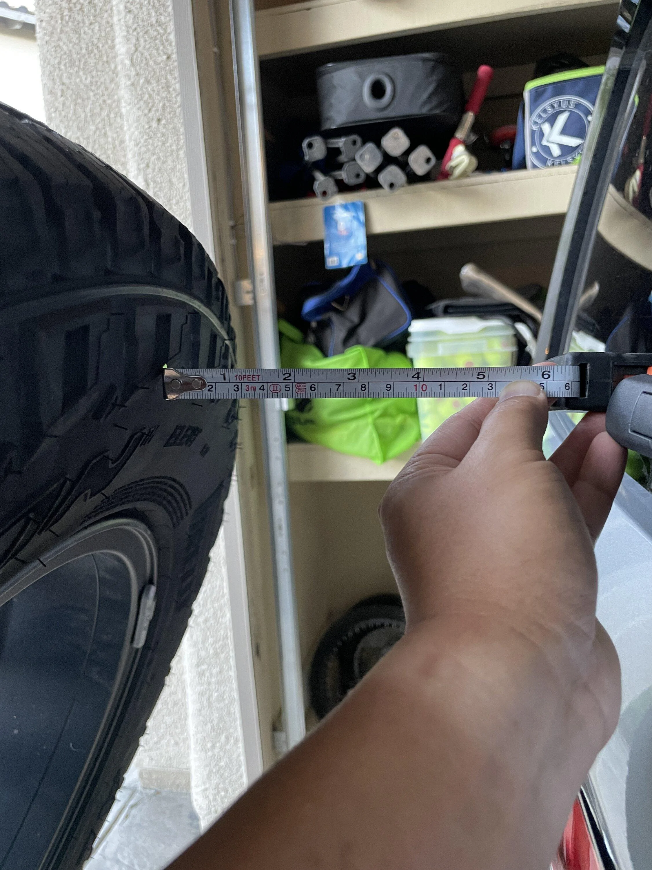 Rivian R1T R1S R1S Spare tire hitch mount options? IMG_3613