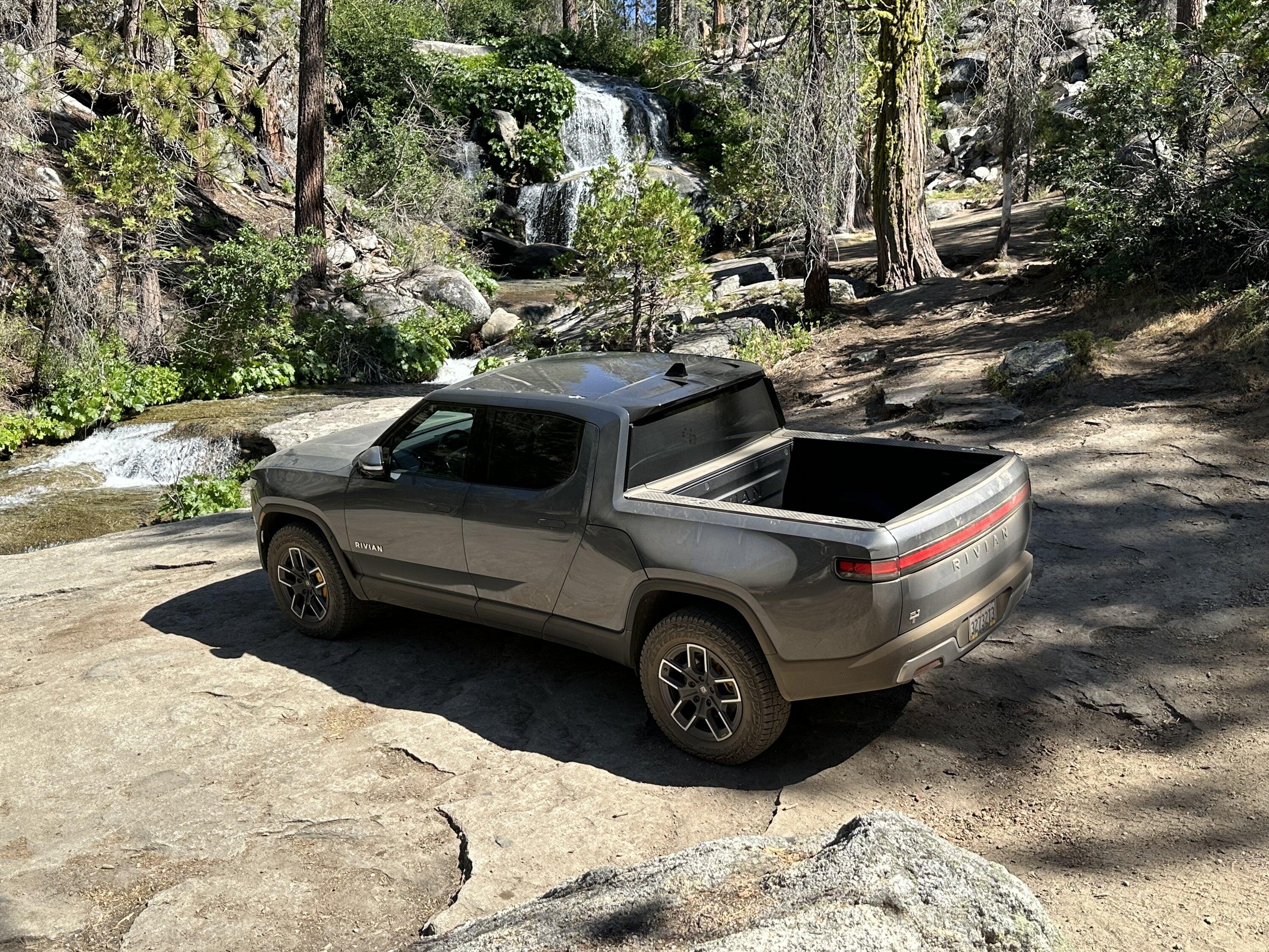 Rivian R1T R1S Rivian off roading photos -- post yours! IMG_2614