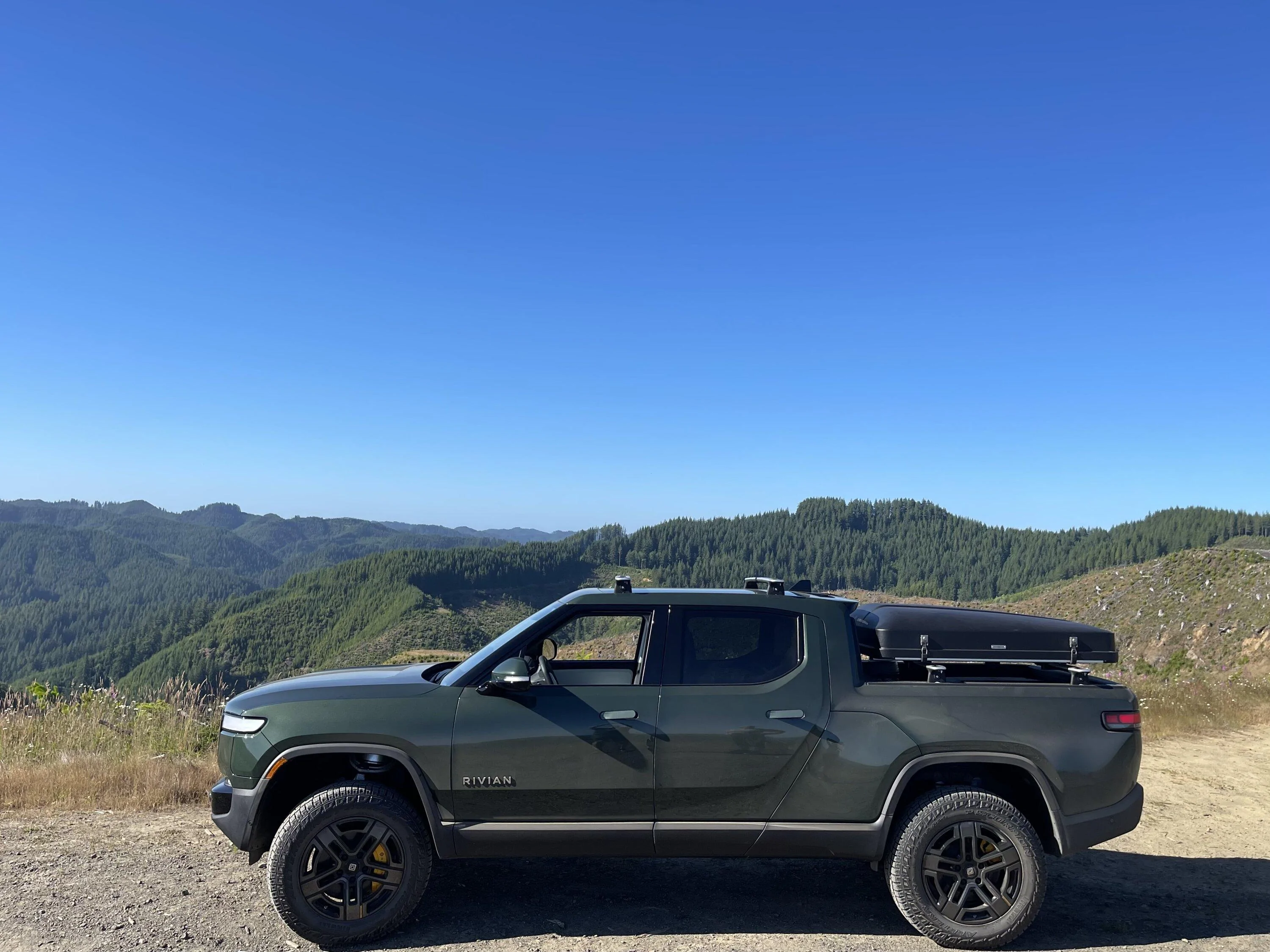 Rivian R1T R1S Rivian off roading photos -- post yours! IMG_9365