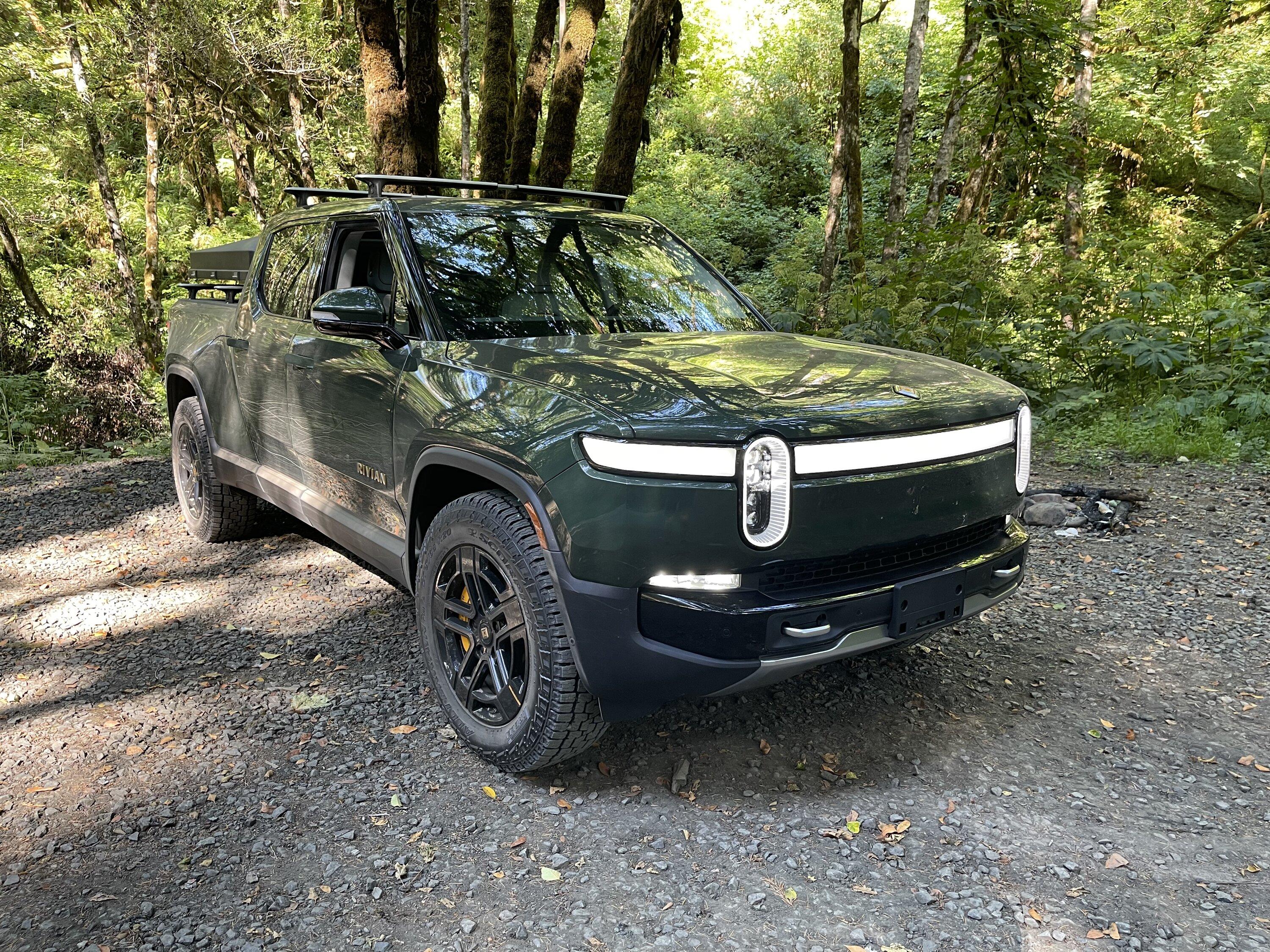 Rivian R1T R1S Rivian off roading photos -- post yours! IMG_9386