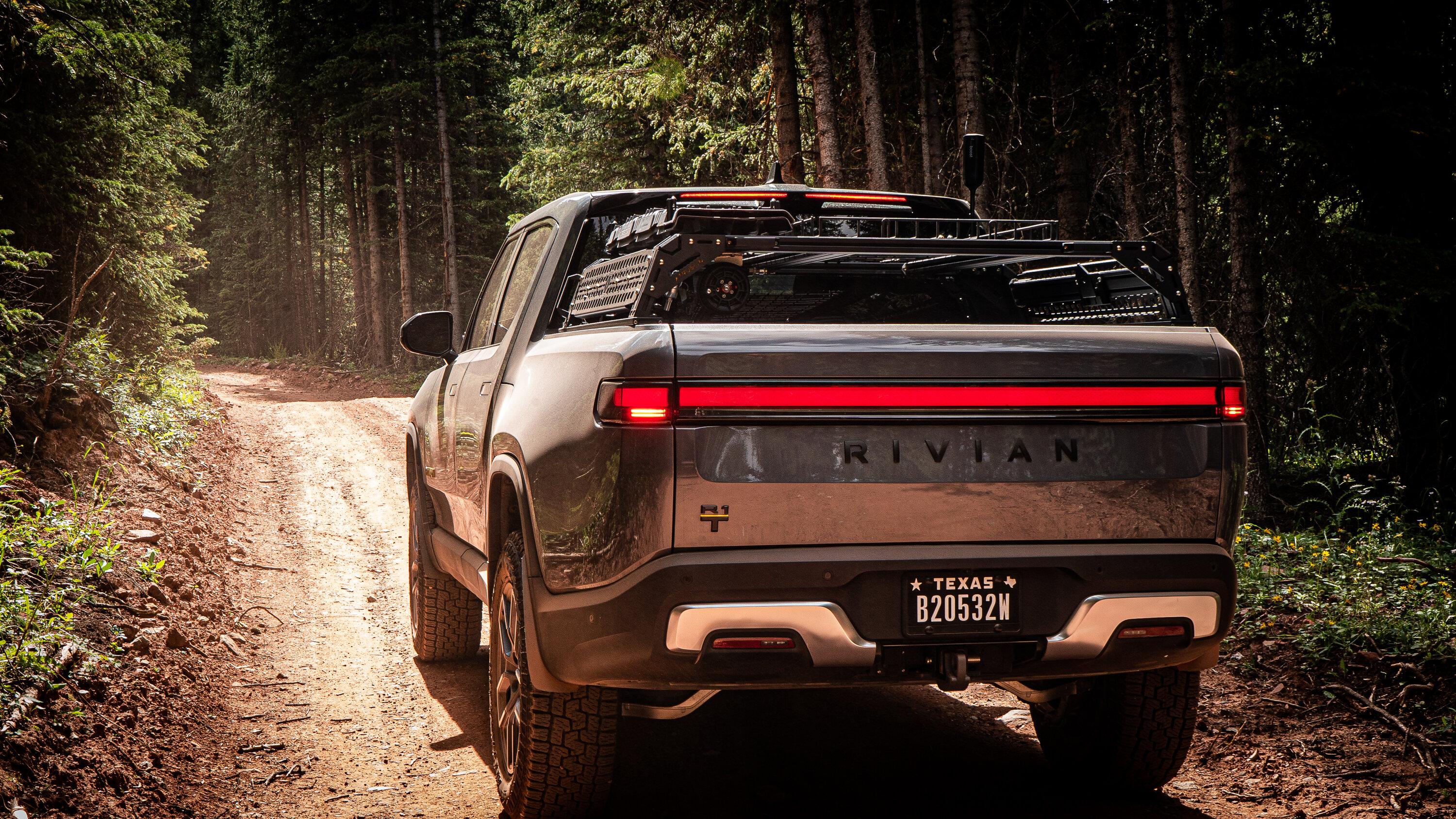 Rivian R1T R1S Rivian off roading photos -- post yours! DSC00553