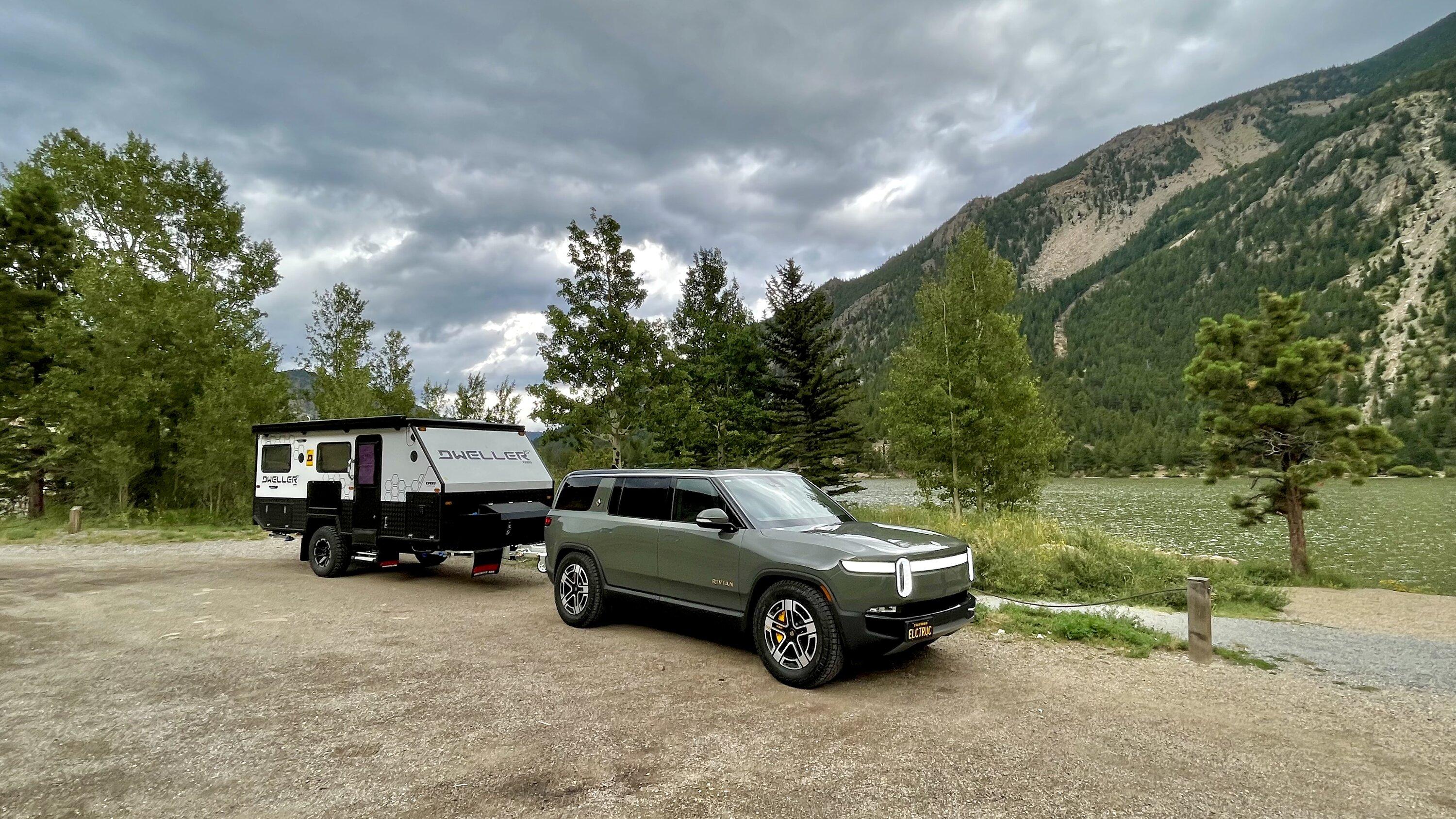 Rivian R1T R1S >2,300 mi. Towing DWELLER Trailer w/ R1S IMG_0845