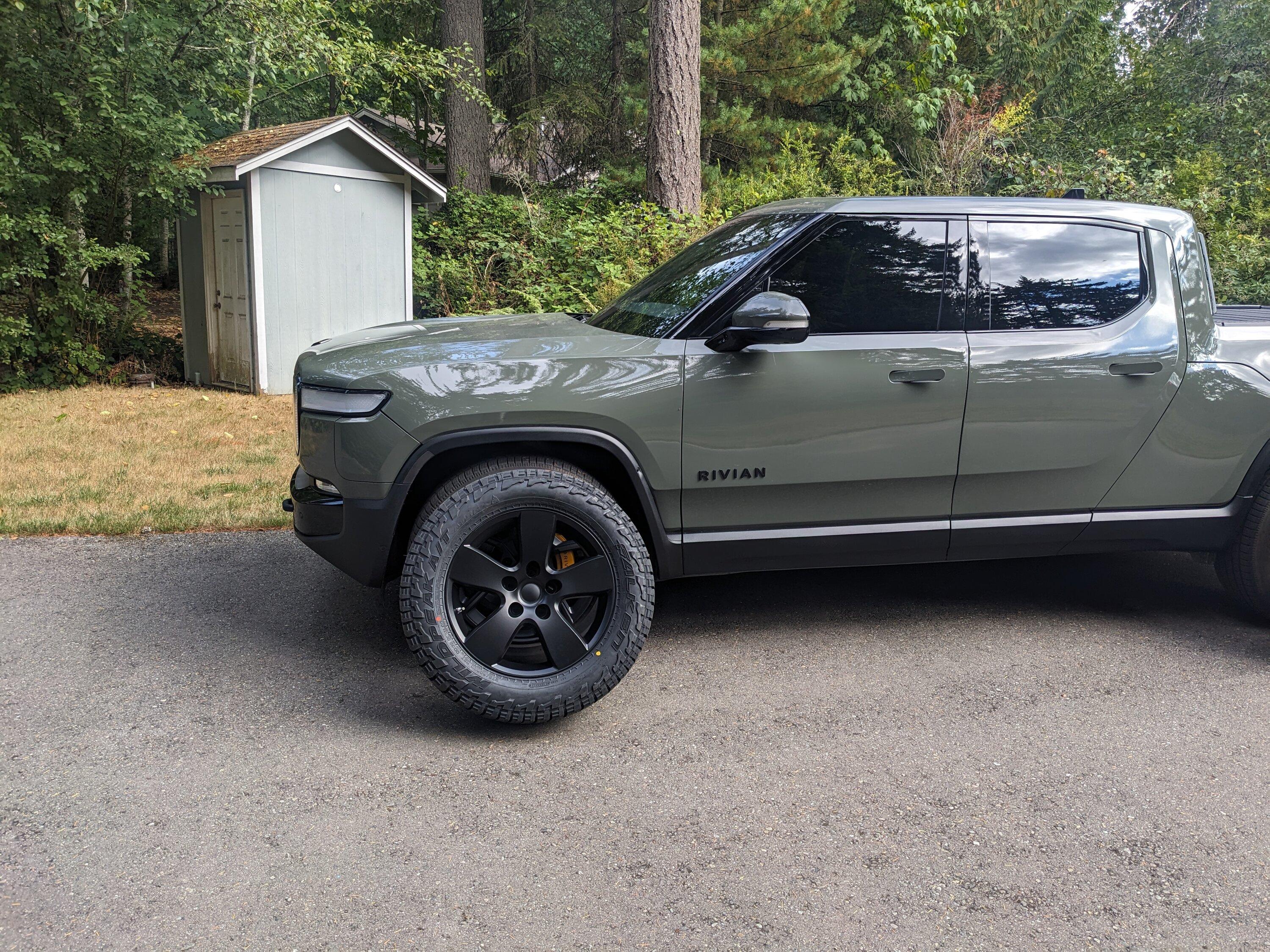 Rivian R1T R1S Affordable Winter Wheels Setup: Ram 2363 PXL_20230830_230510627