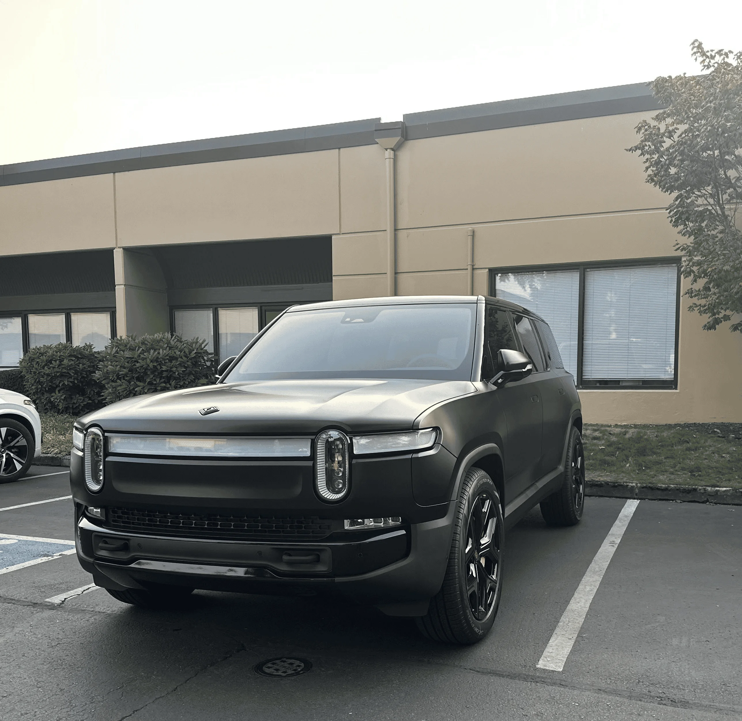 Rivian R1T R1S TWO?! Xpel STEALTH PPF Rivian R1S's Paint Protection Chrome Delete Ceramic Coating 1693593489043