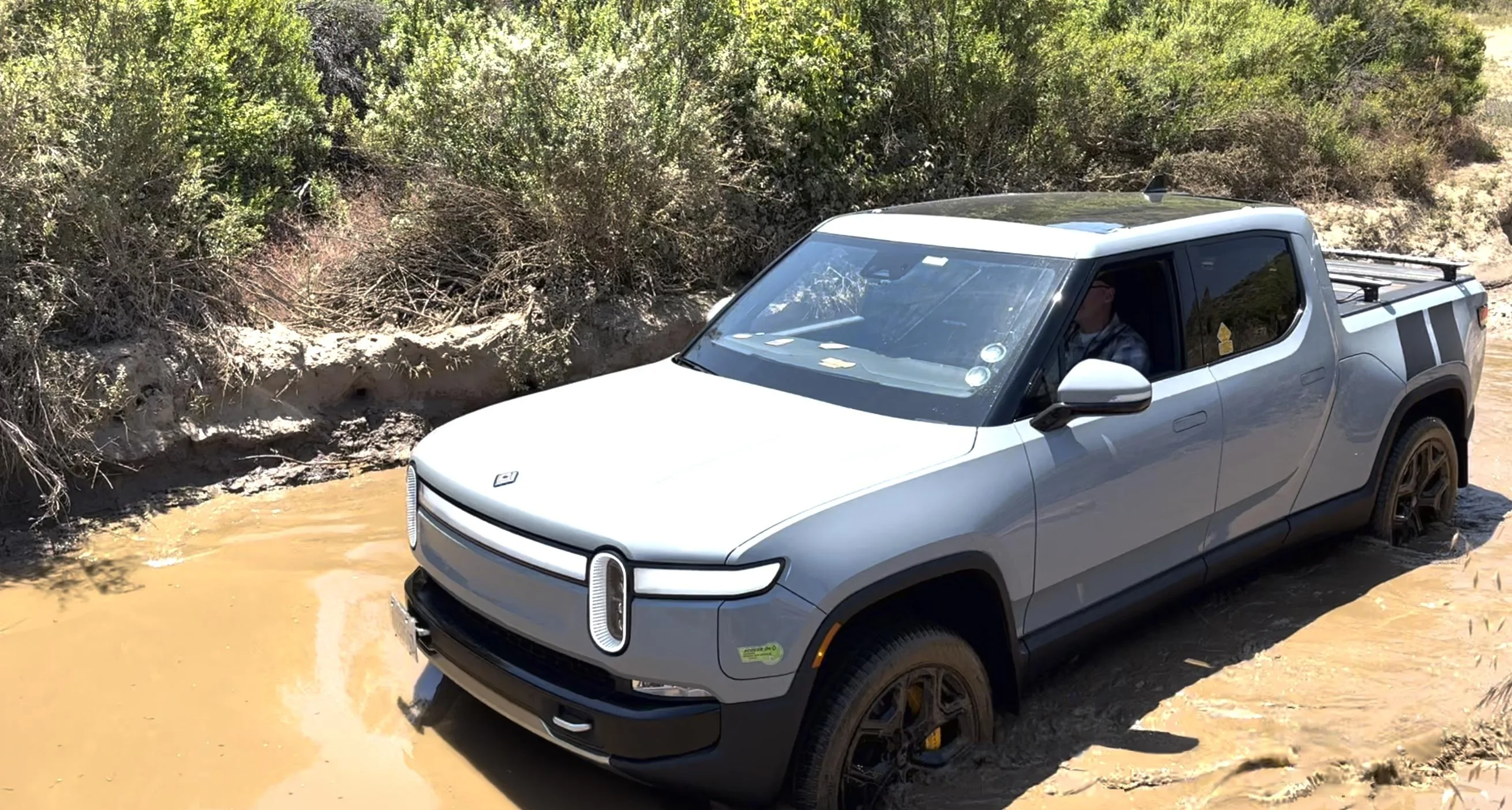 Rivian R1T R1S Rivian off roading photos -- post yours! Image 9-1-23 at 4.28 PM