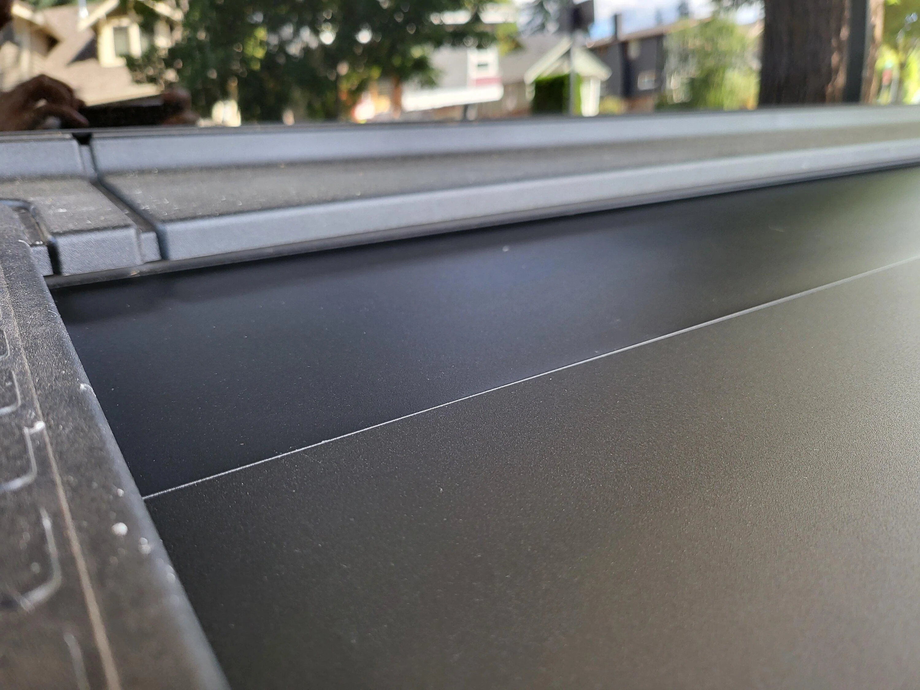 Rivian R1T R1S Pictures & details from my Rivian manual tonneau delivery and installation 20230901_144916