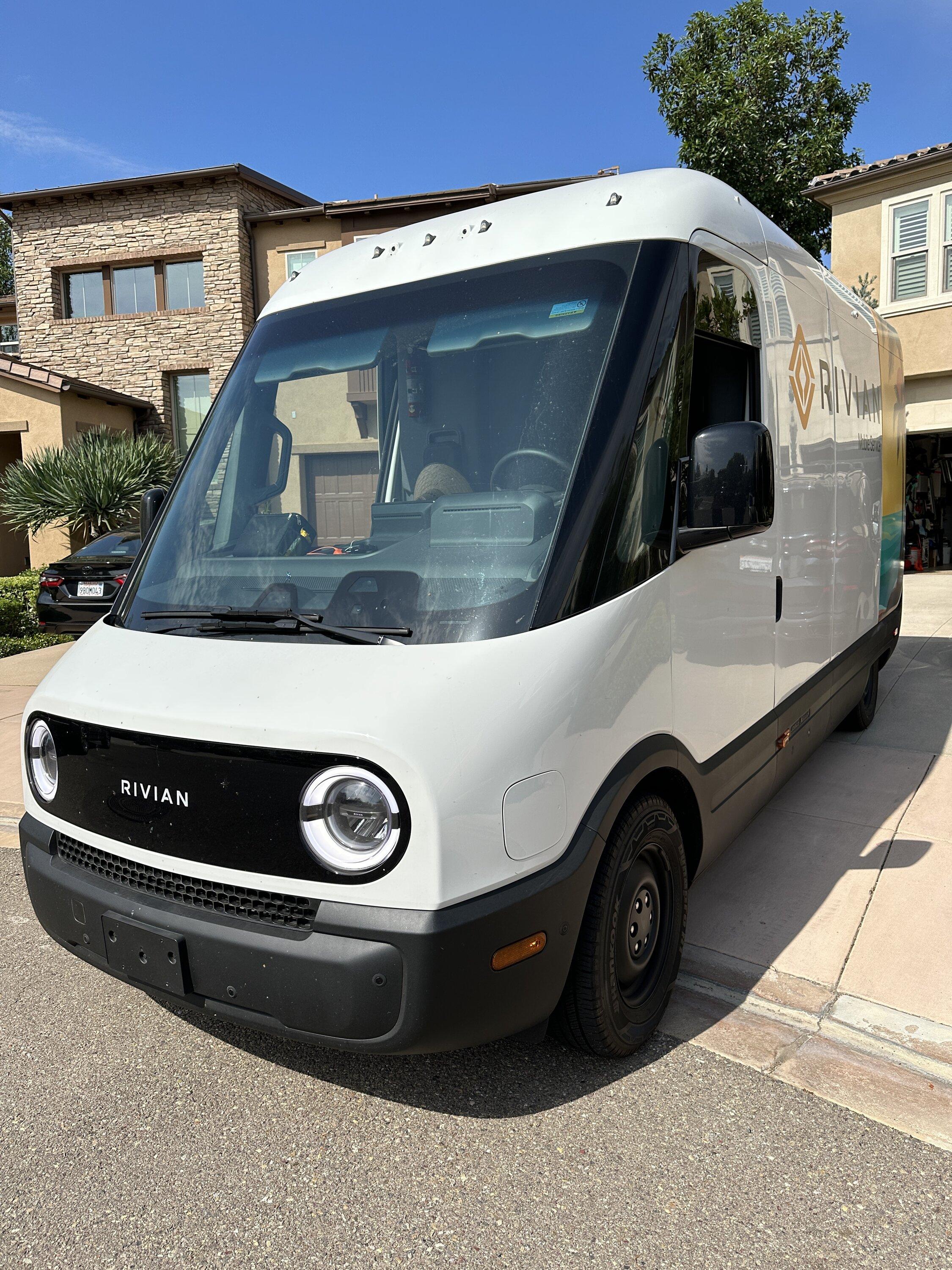 Rivian R1T R1S ⚡️ ⚡️⚡️ Rivian Mobile Service Van experience was outstanding  ⚡️⚡️⚡️ IMG_0893