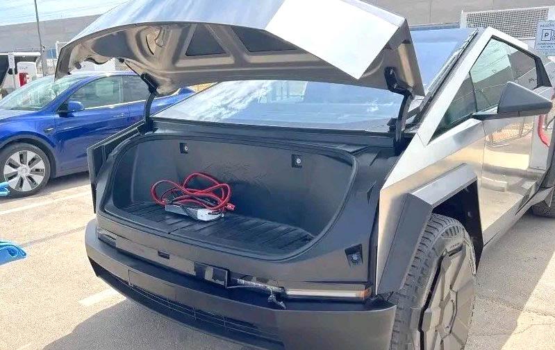 Rivian R1T R1S Cybertruck frunk hood height F49vcZCWIAAut1p-1