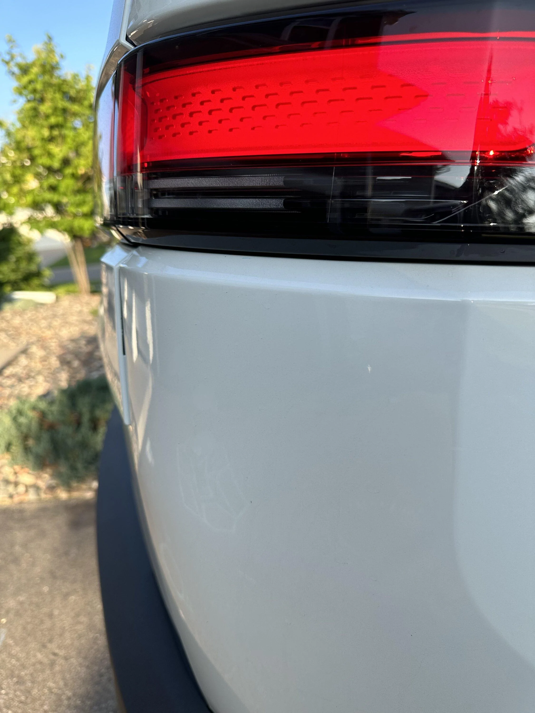 Rivian R1T R1S 2 weeks and 999 miles later in the Rivian R1S IMG_3425