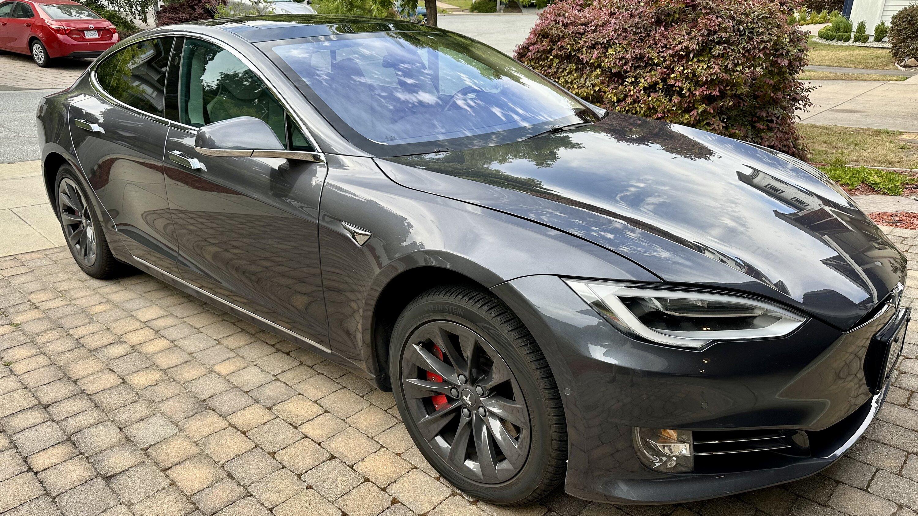 Rivian R1T R1S What Was Your Previous Daily Driver Before Rivian? 2018TSLA75D