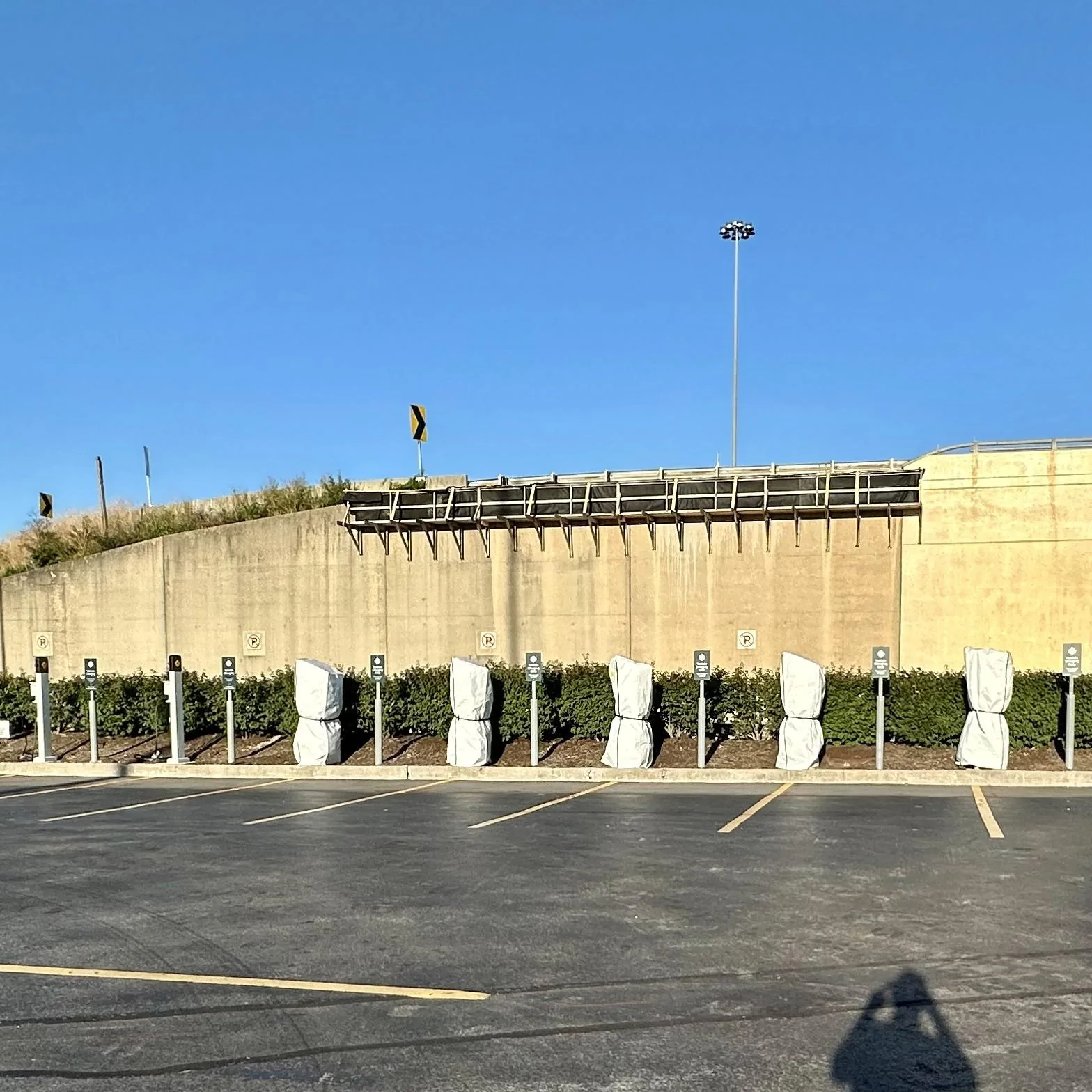 Rivian R1T R1S RAN Rivian Charging Stations Locations Map via Google Maps 20230901_222125475_iOS