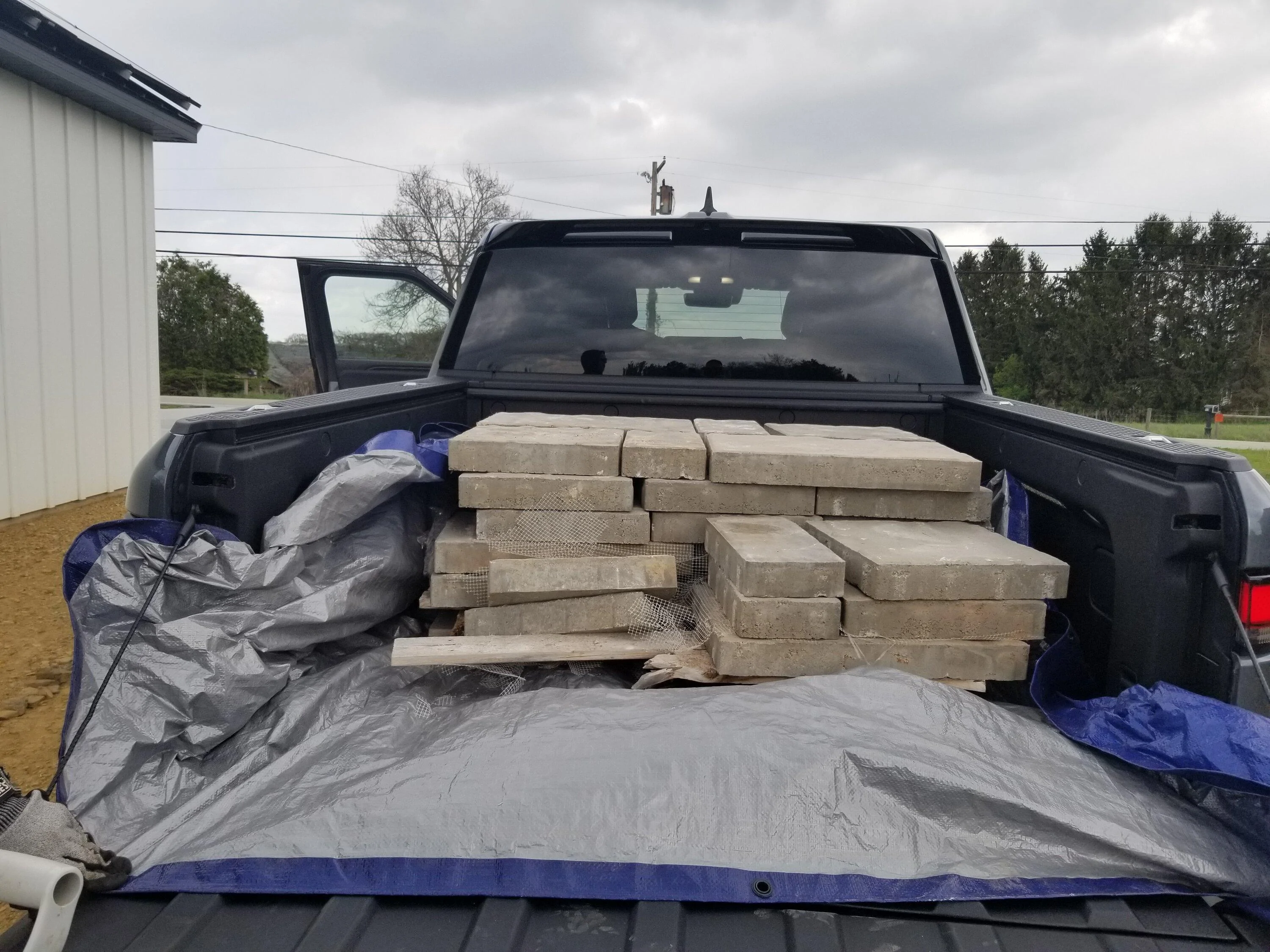 Rivian R1T R1S What Are You Hauling (or Hauled) in your Rivian? 🦾 20230424_150431