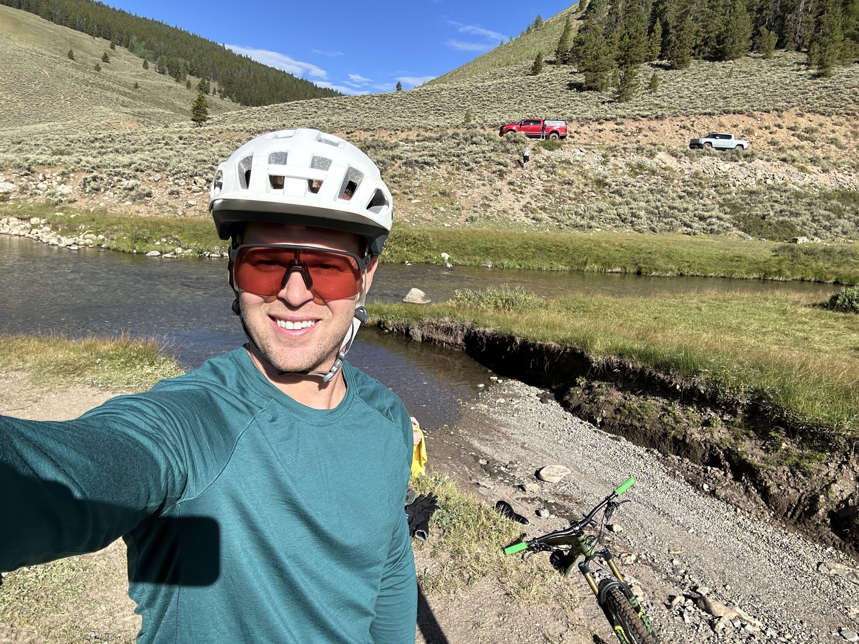 Rivian R1T R1S Colorado Checking In IMG_3437