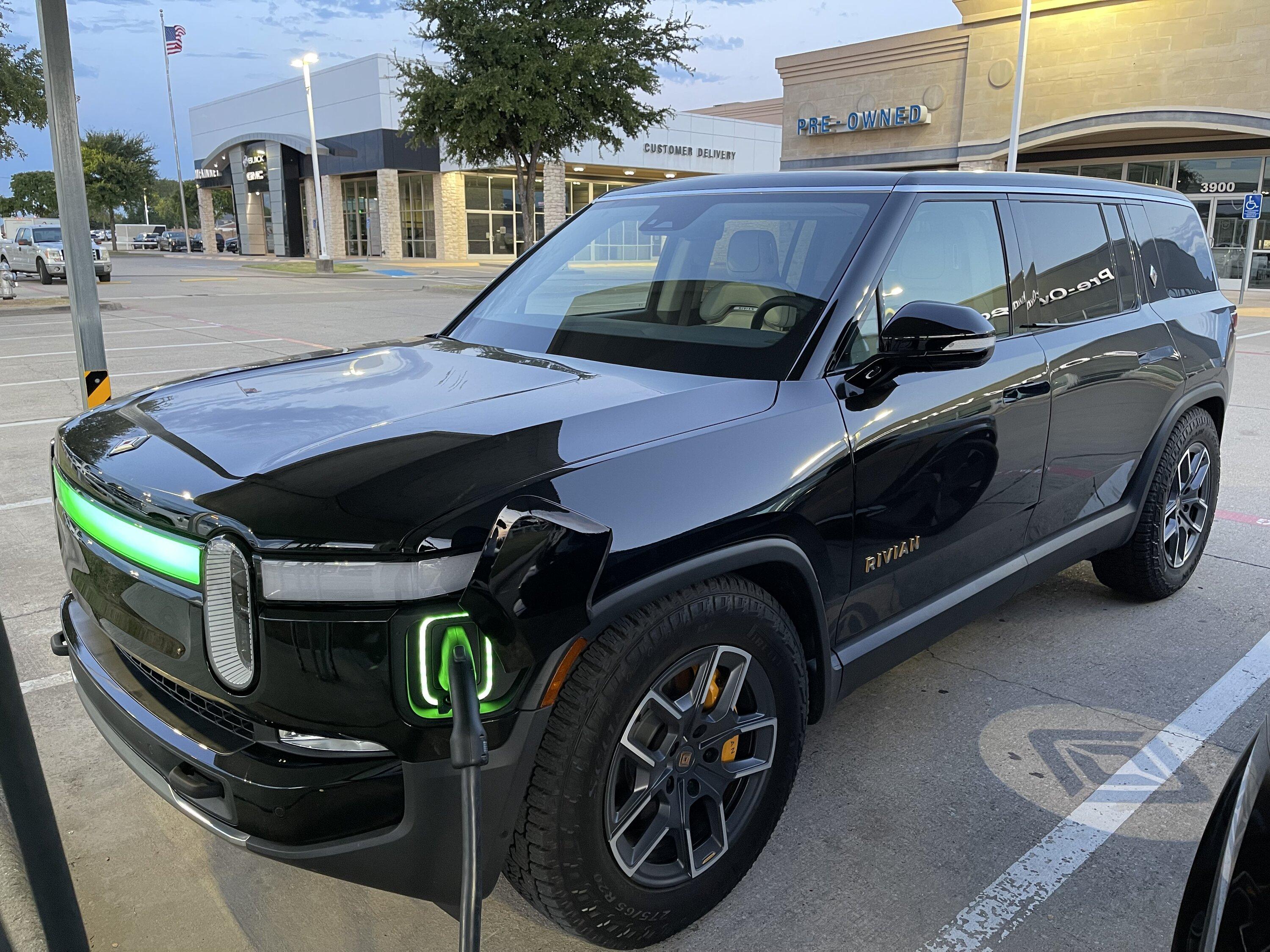 Rivian R1T R1S Stop being a slave to the pump. What I realized driving a V8 loaner. IMG_3305