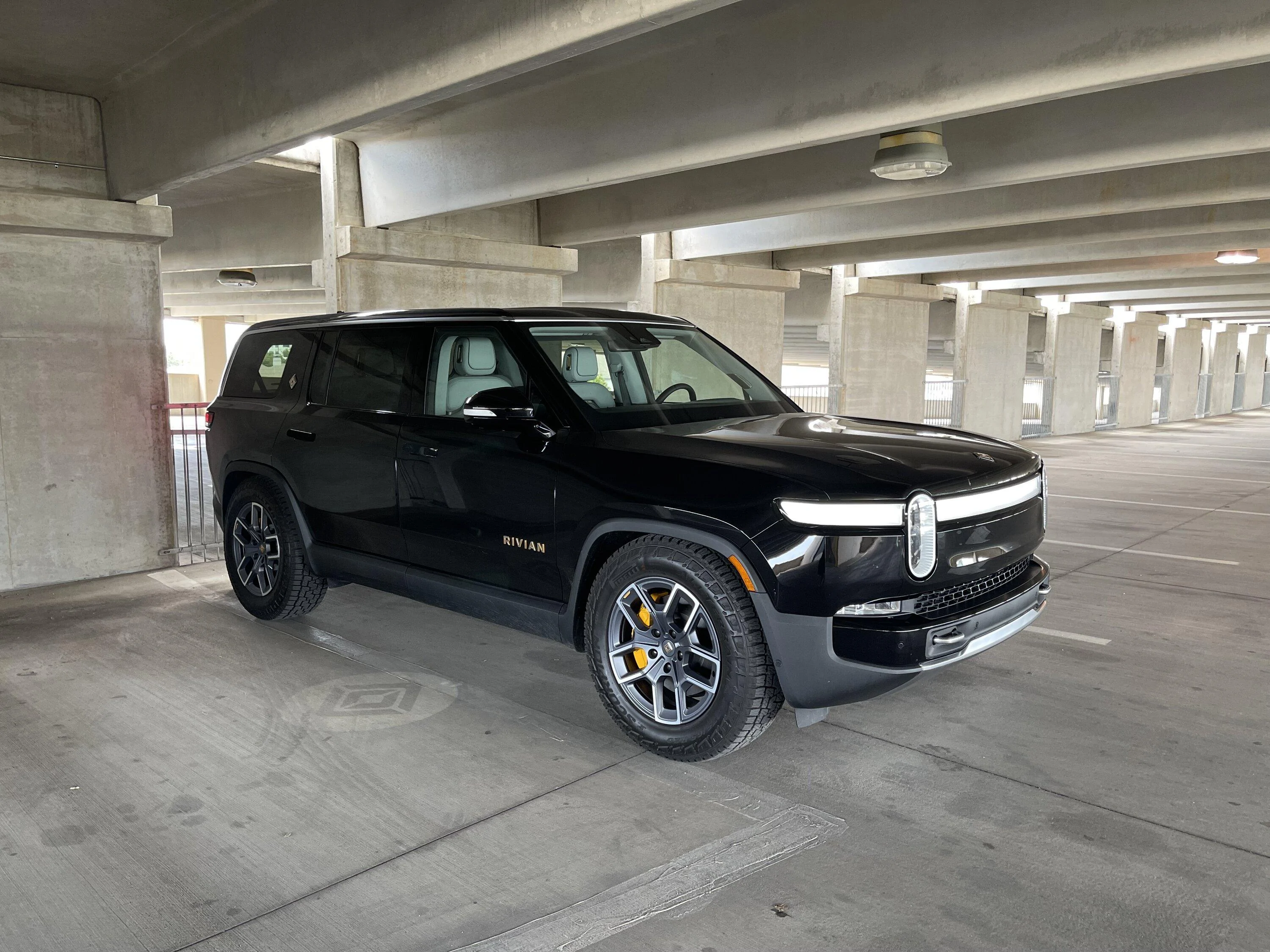 Rivian R1T R1S Stop being a slave to the pump. What I realized driving a V8 loaner. IMG_1386