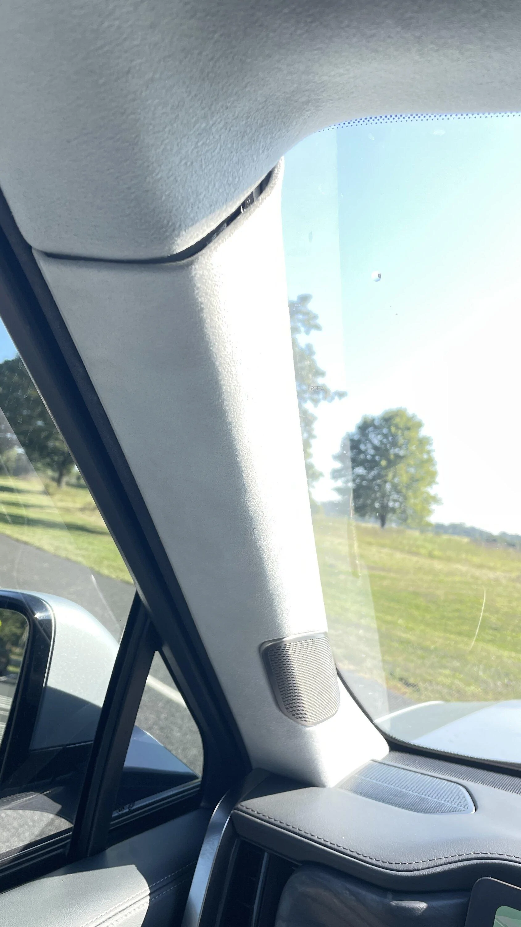 Rivian R1T R1S Poor service experience but it can get better IMG_5461