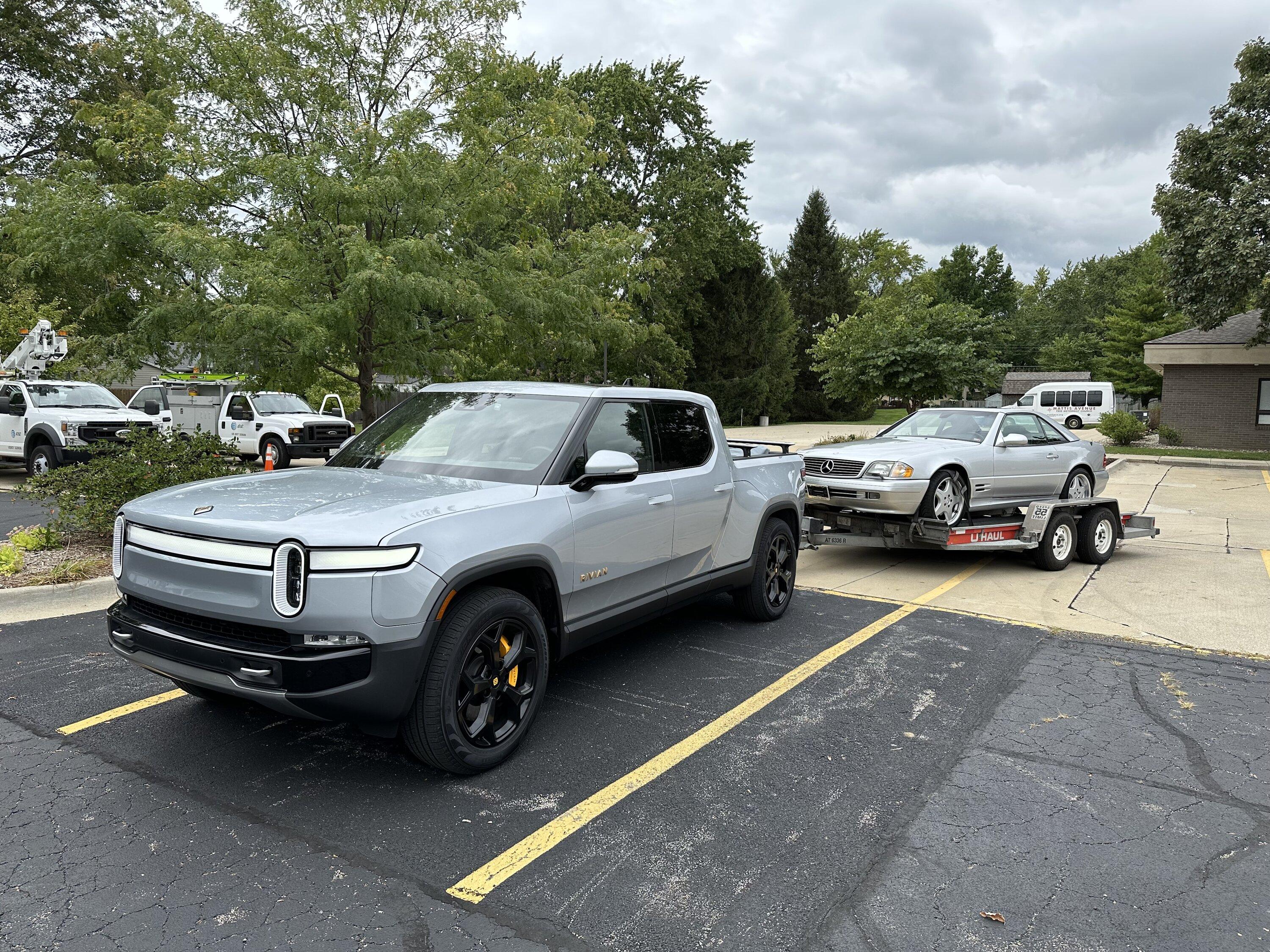 Rivian R1T R1S Towing + Efficiency: Please post your experience! IMG_5227