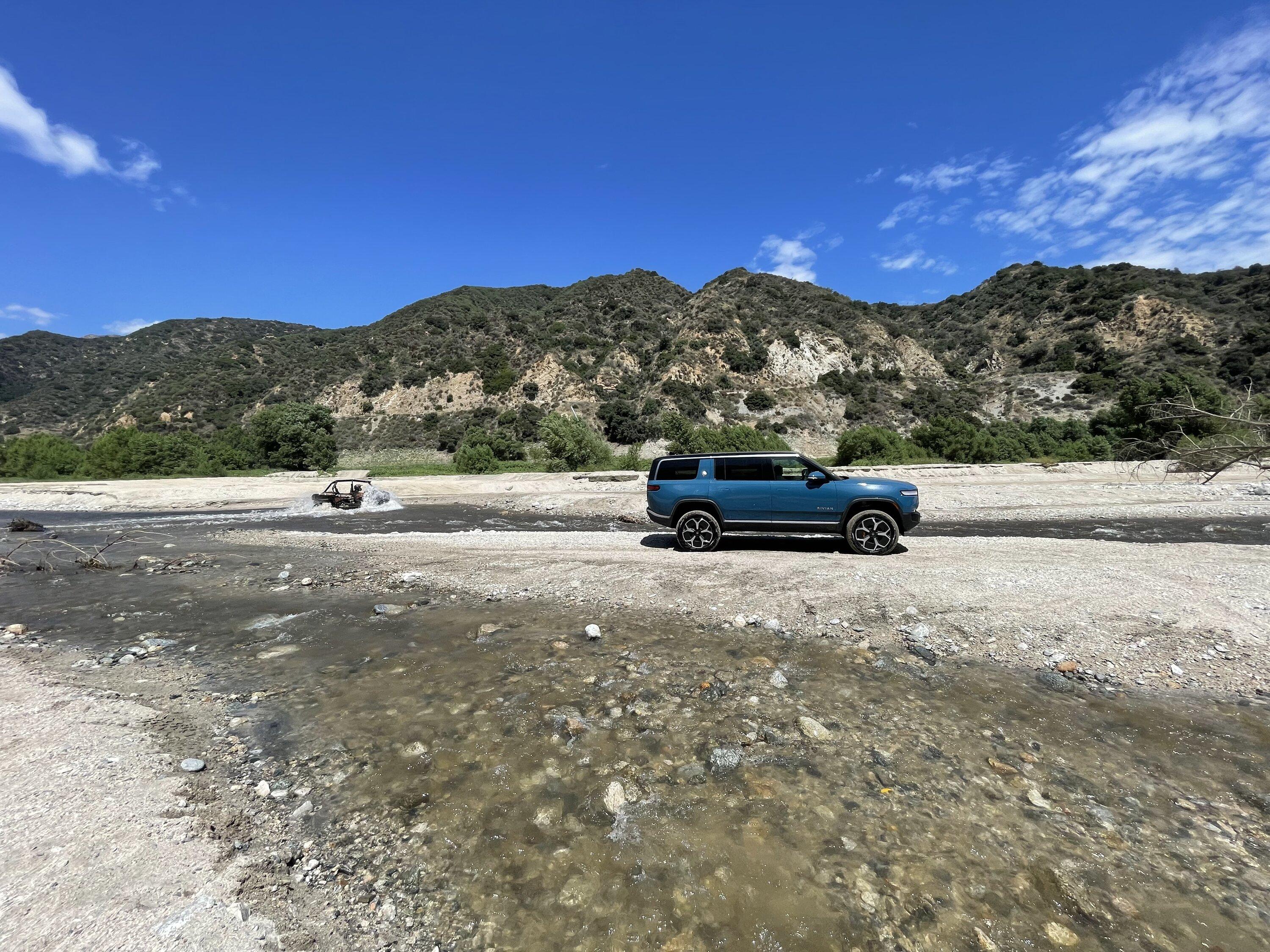 Rivian R1T R1S Creek fun with R1S IMG_5904