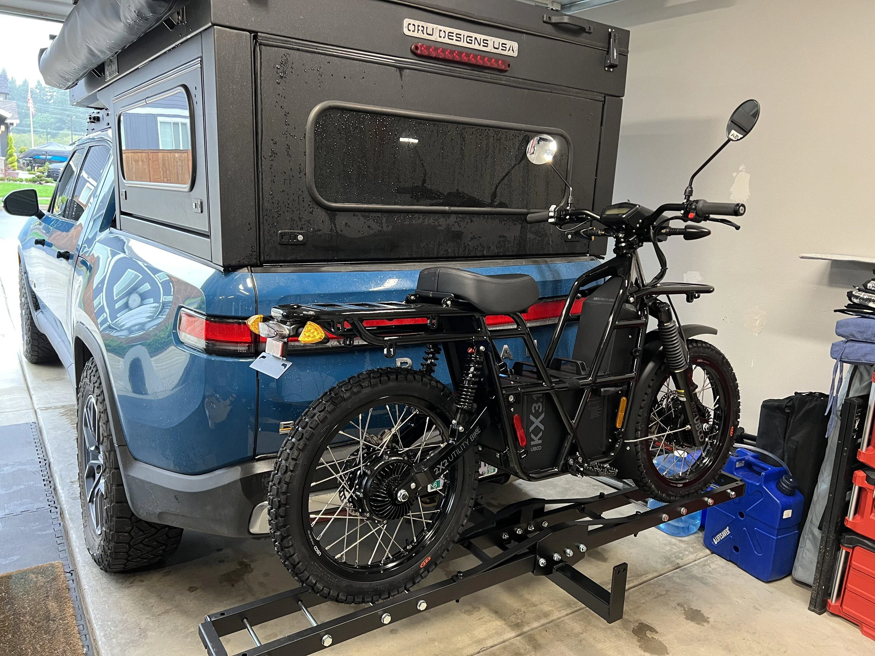 Rivian R1T R1S R1T Shop appears to be accessible to everyone now IMG_5128