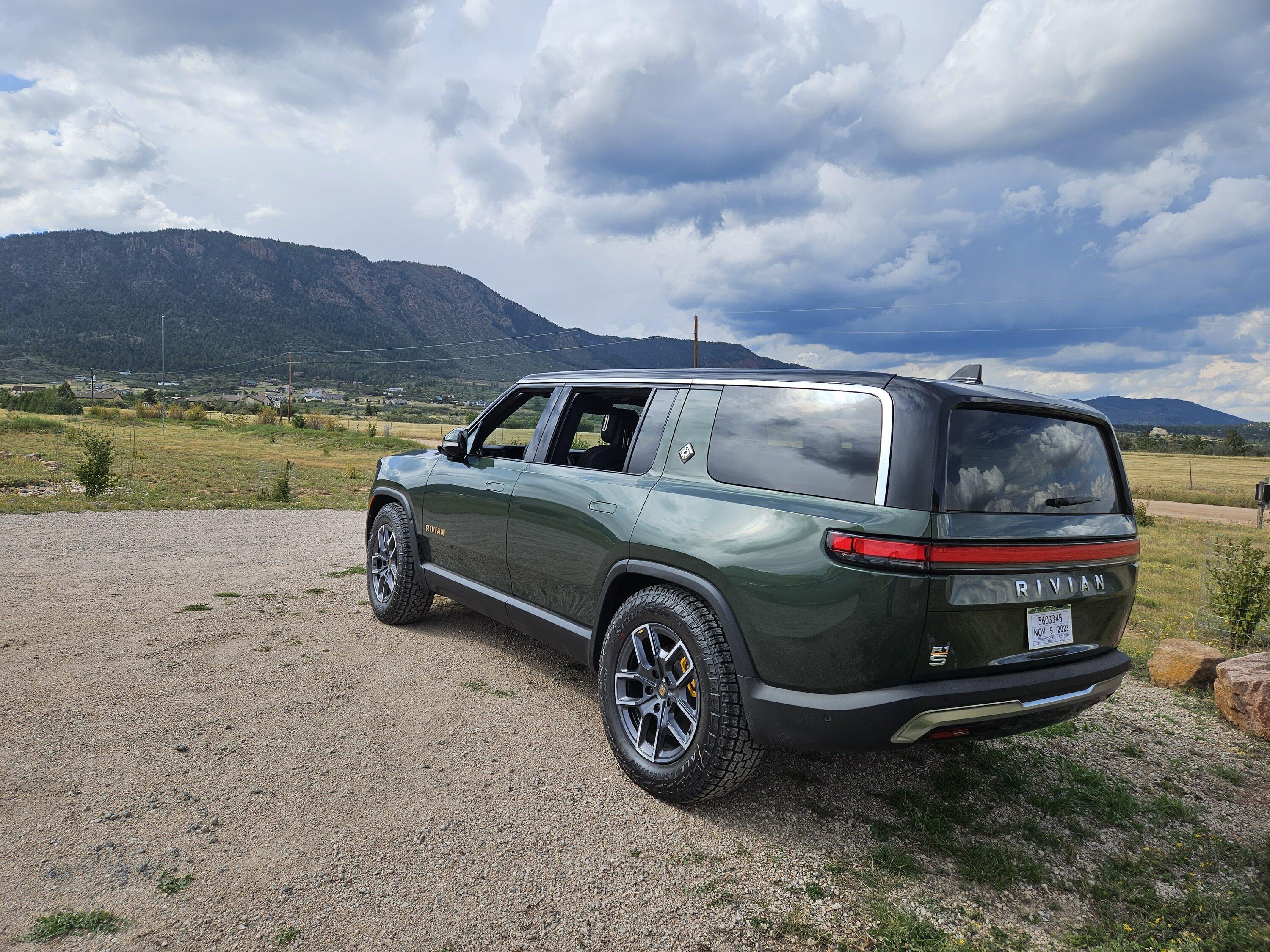 Rivian R1T R1S Colorado Checking In 20230914_151207